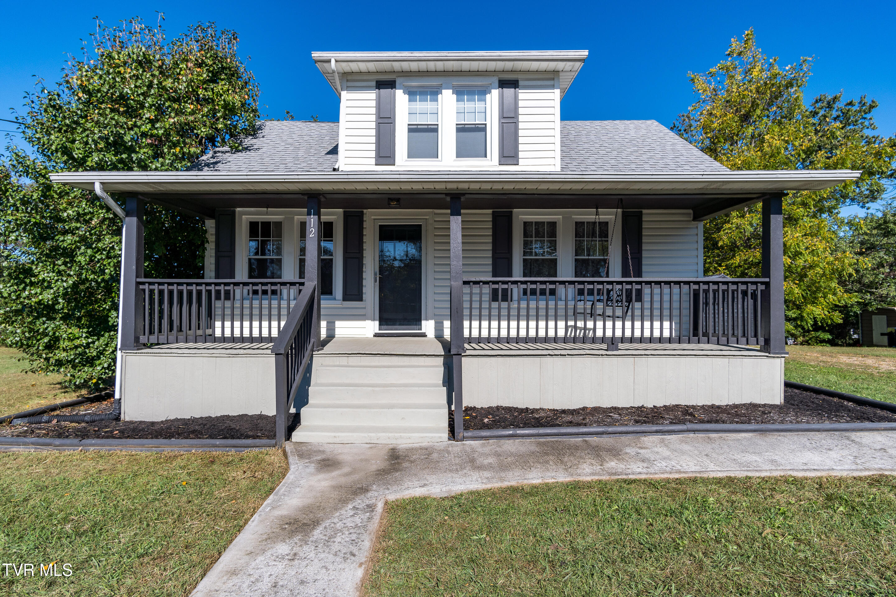 112 Holston View Drive Property Photo 1