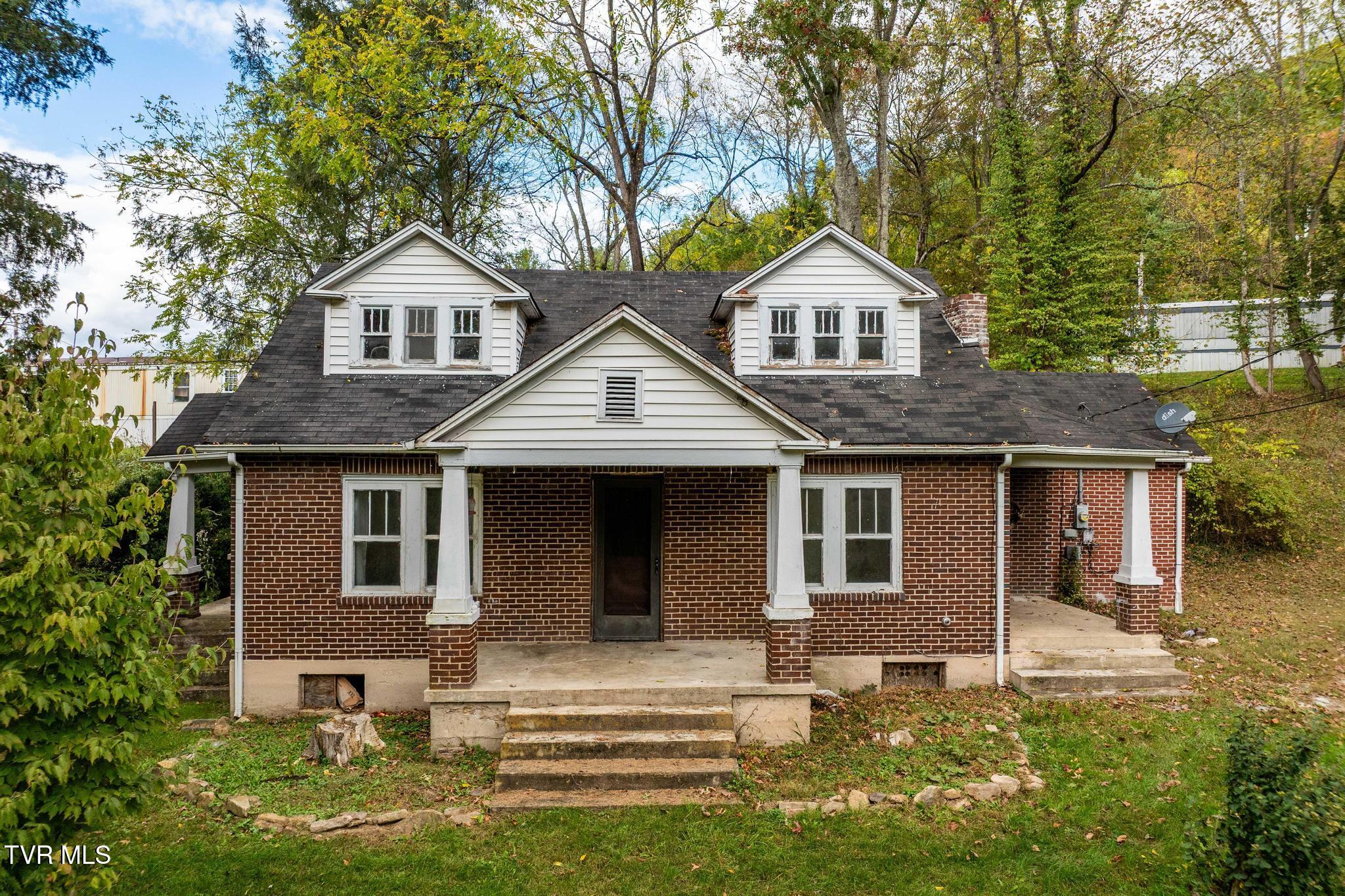 2305 Lumpkin Branch Road Property Photo 1