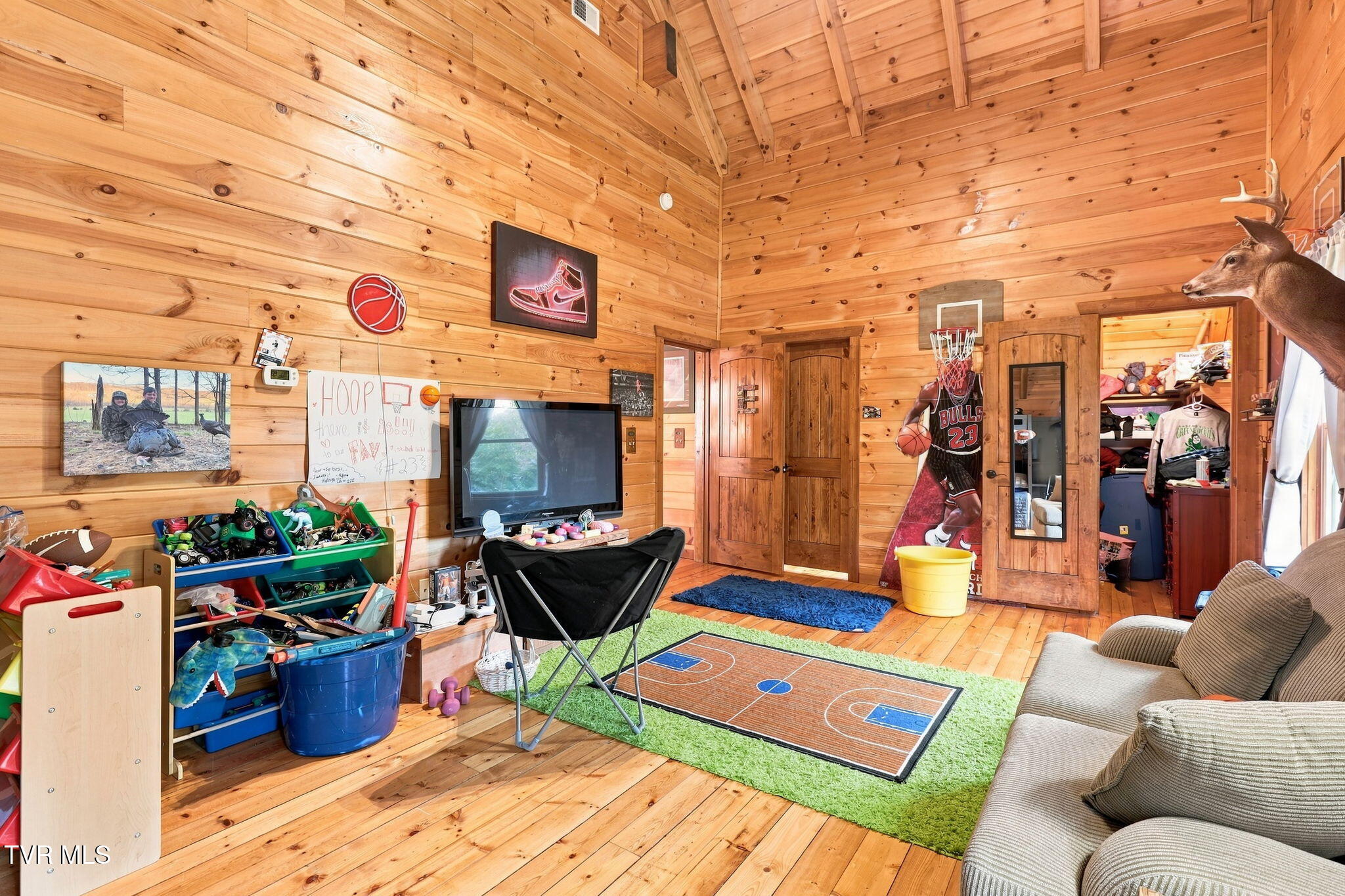 397 Jennings Lane Property Photo 49