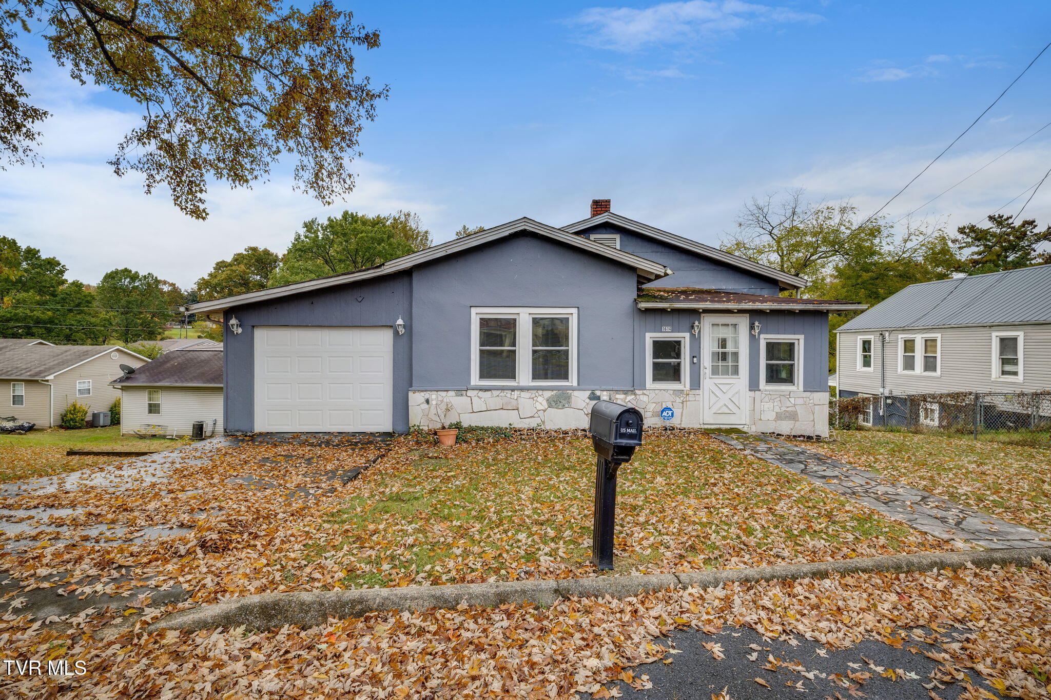 1614 Burgie St Property Photo 1