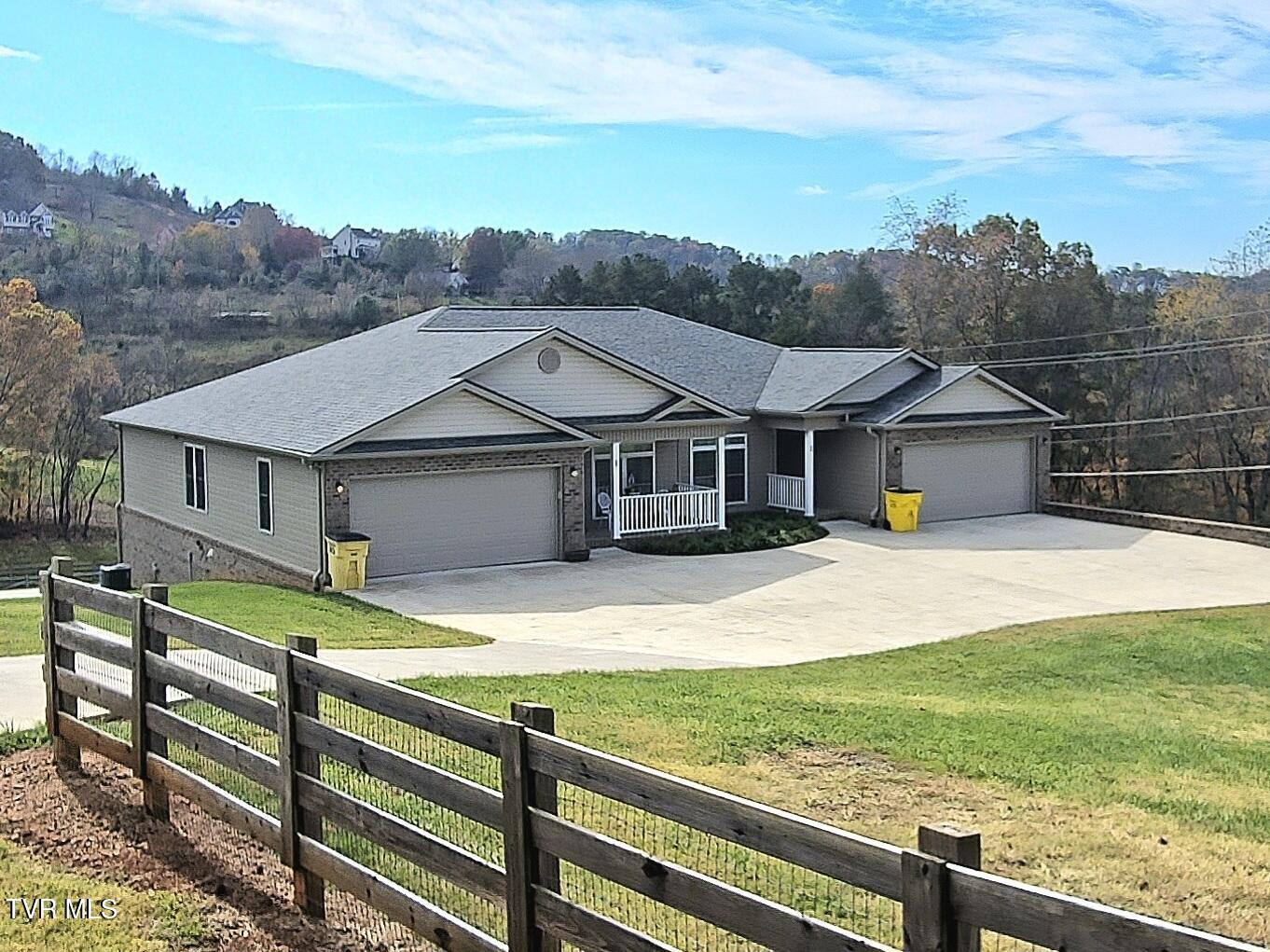 602 North Holston River Drive 2 Property Photo 1