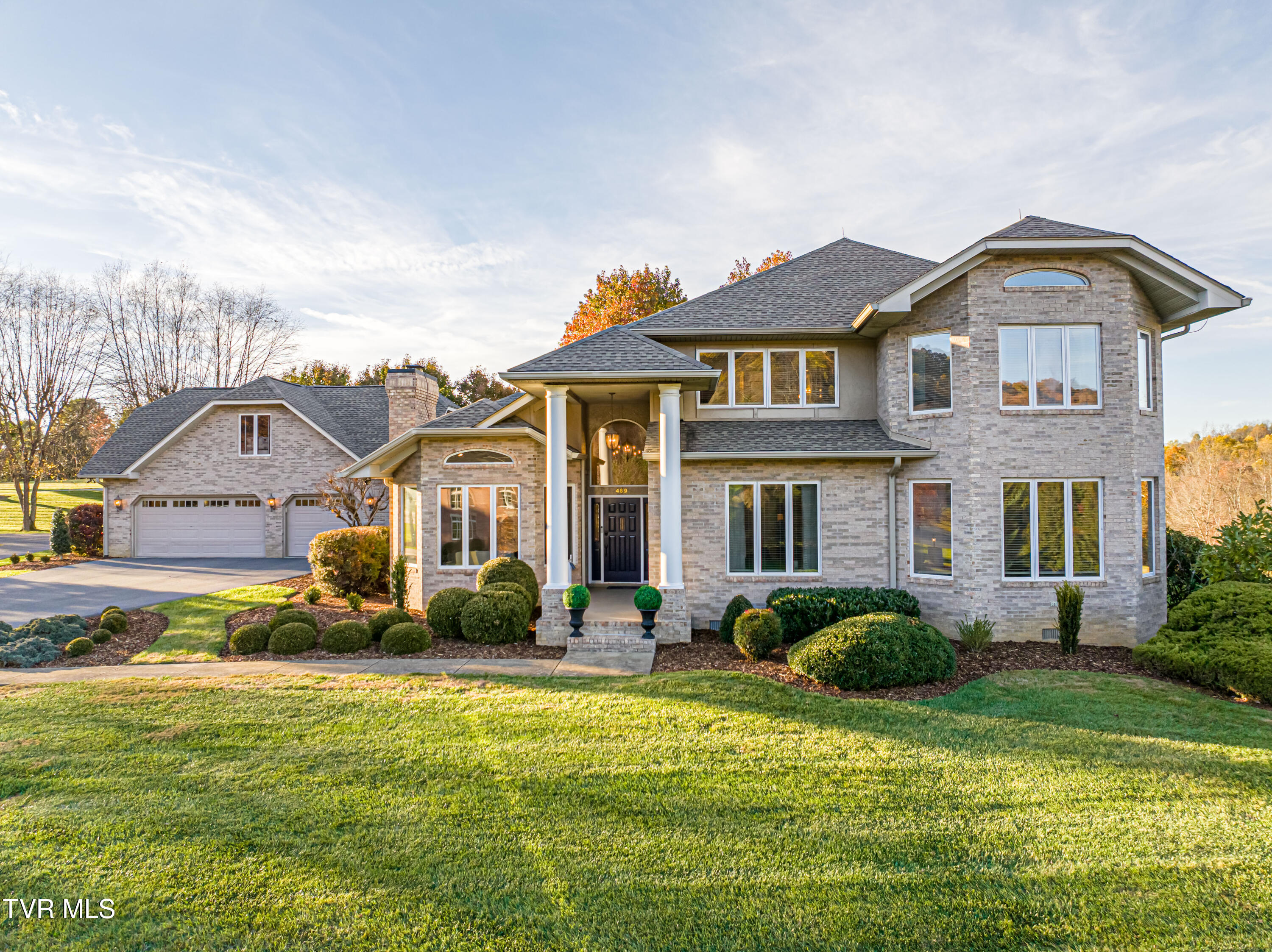 469 Winterham Drive Property Photo 1