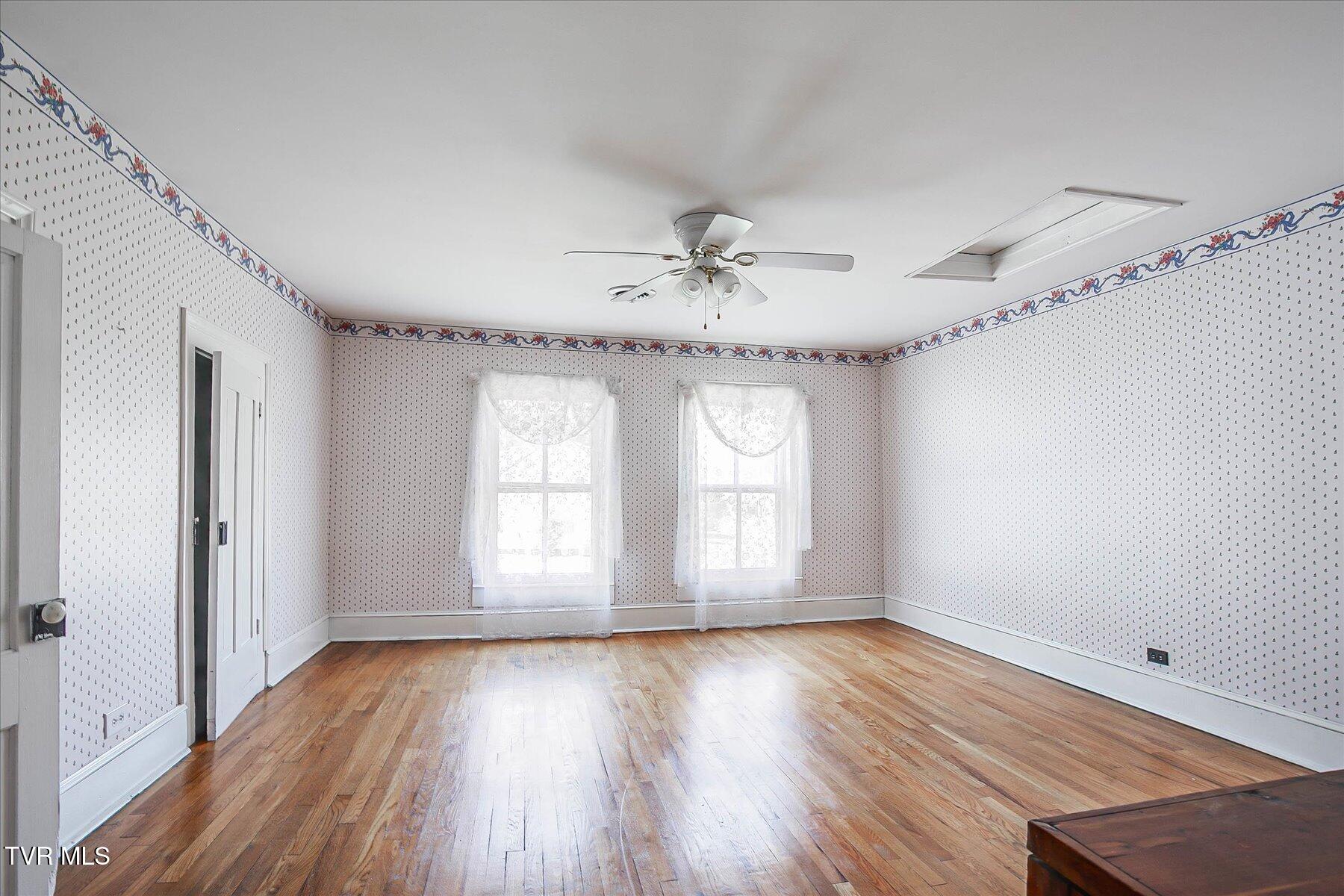 454 Cedar Street Property Photo 30