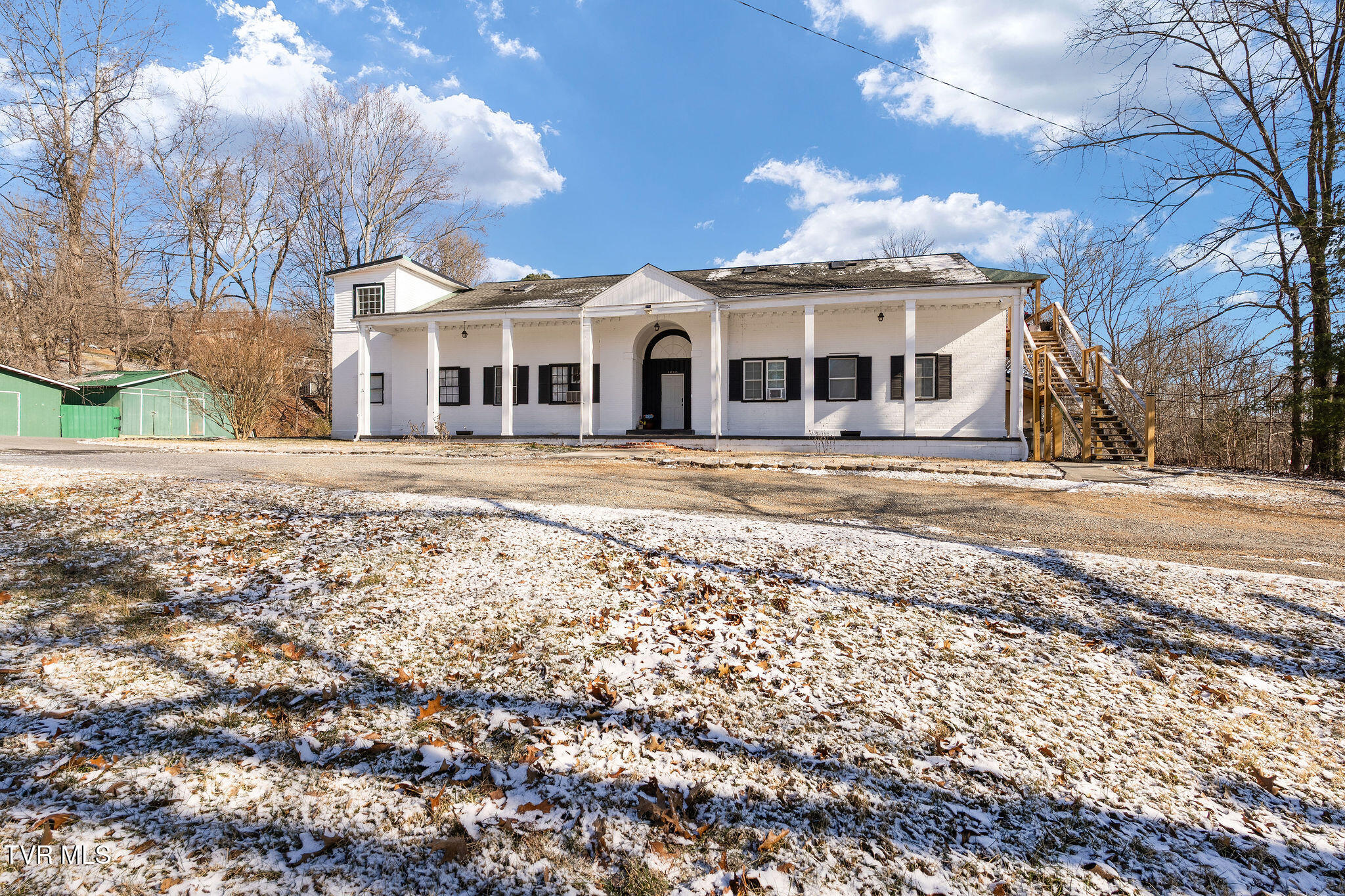 4033 Harbor Chapel Road Property Photo 1