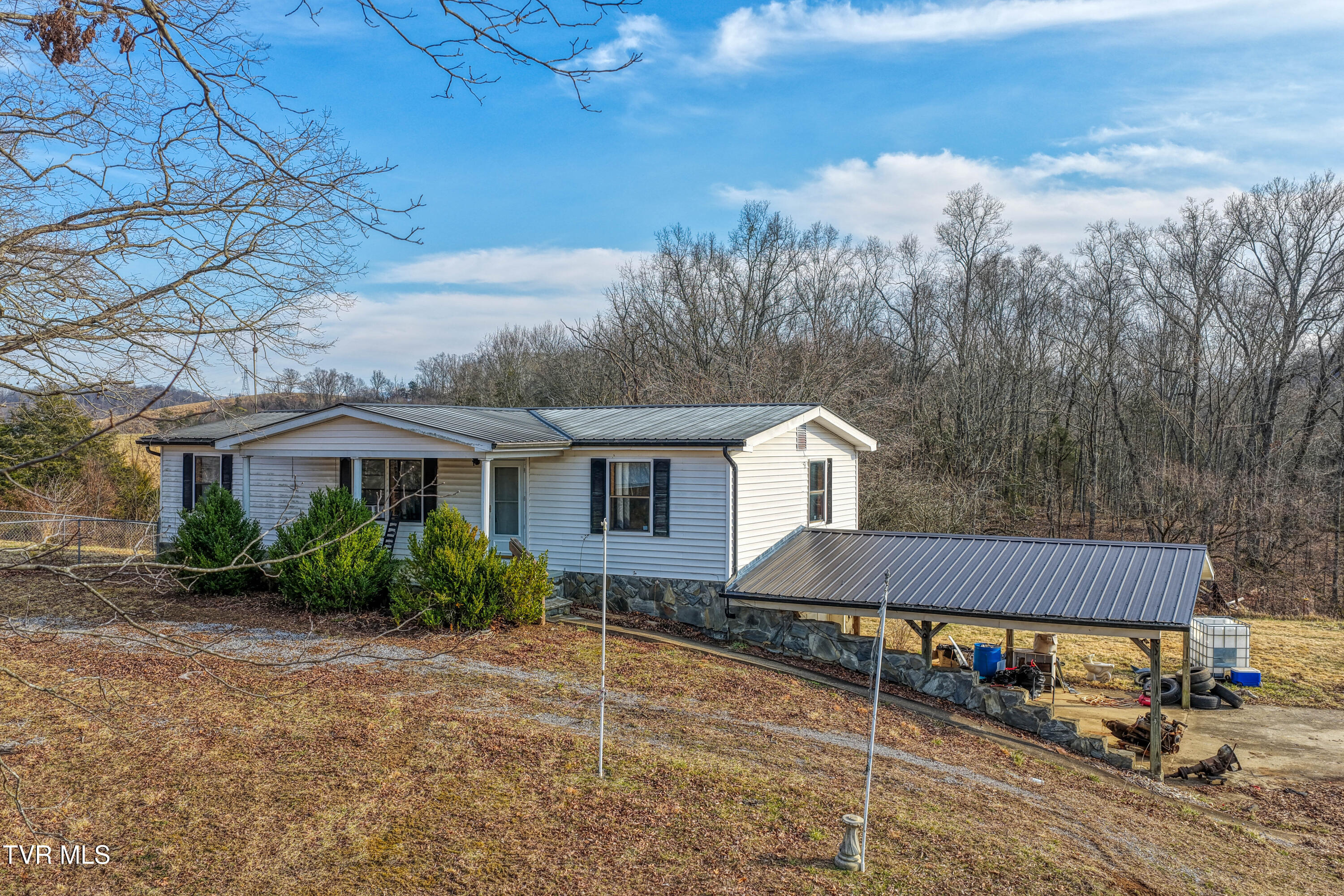 3870 Dulaney Road Property Photo 2