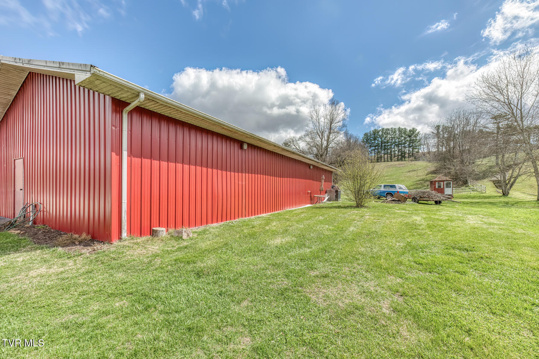 4456 Lee Highway Property Photo 11