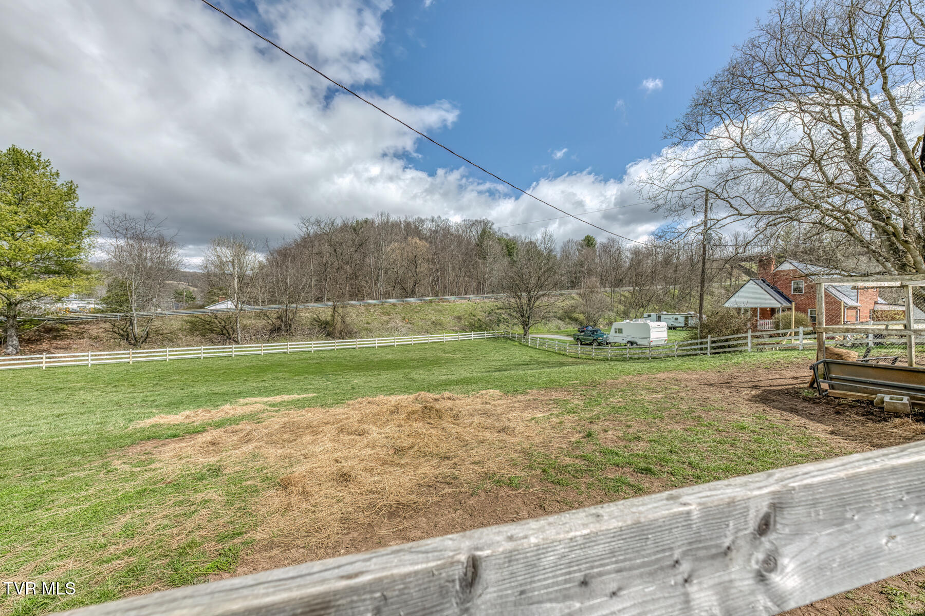 4456 Lee Highway Property Photo 16
