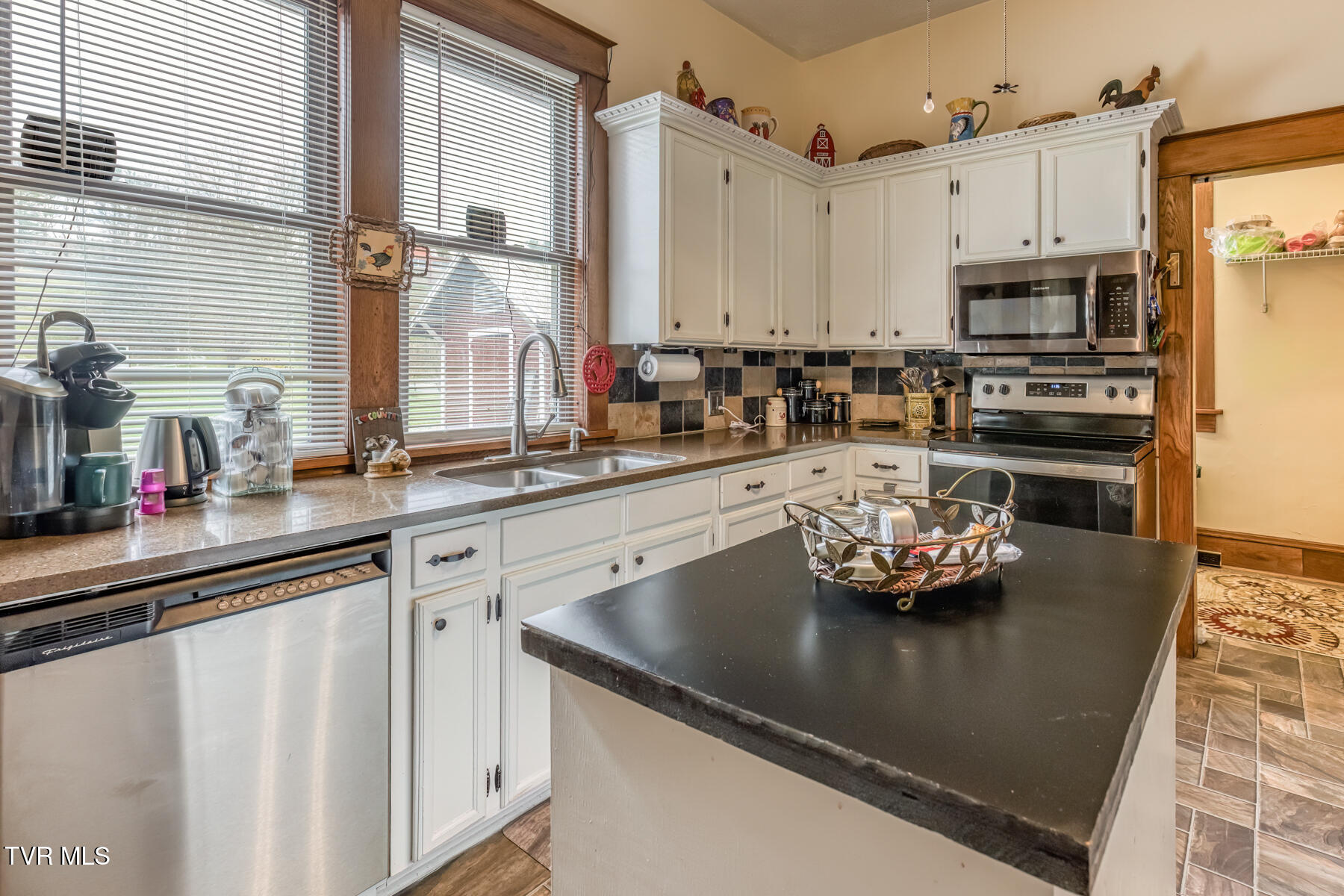 4456 Lee Highway Property Photo 29