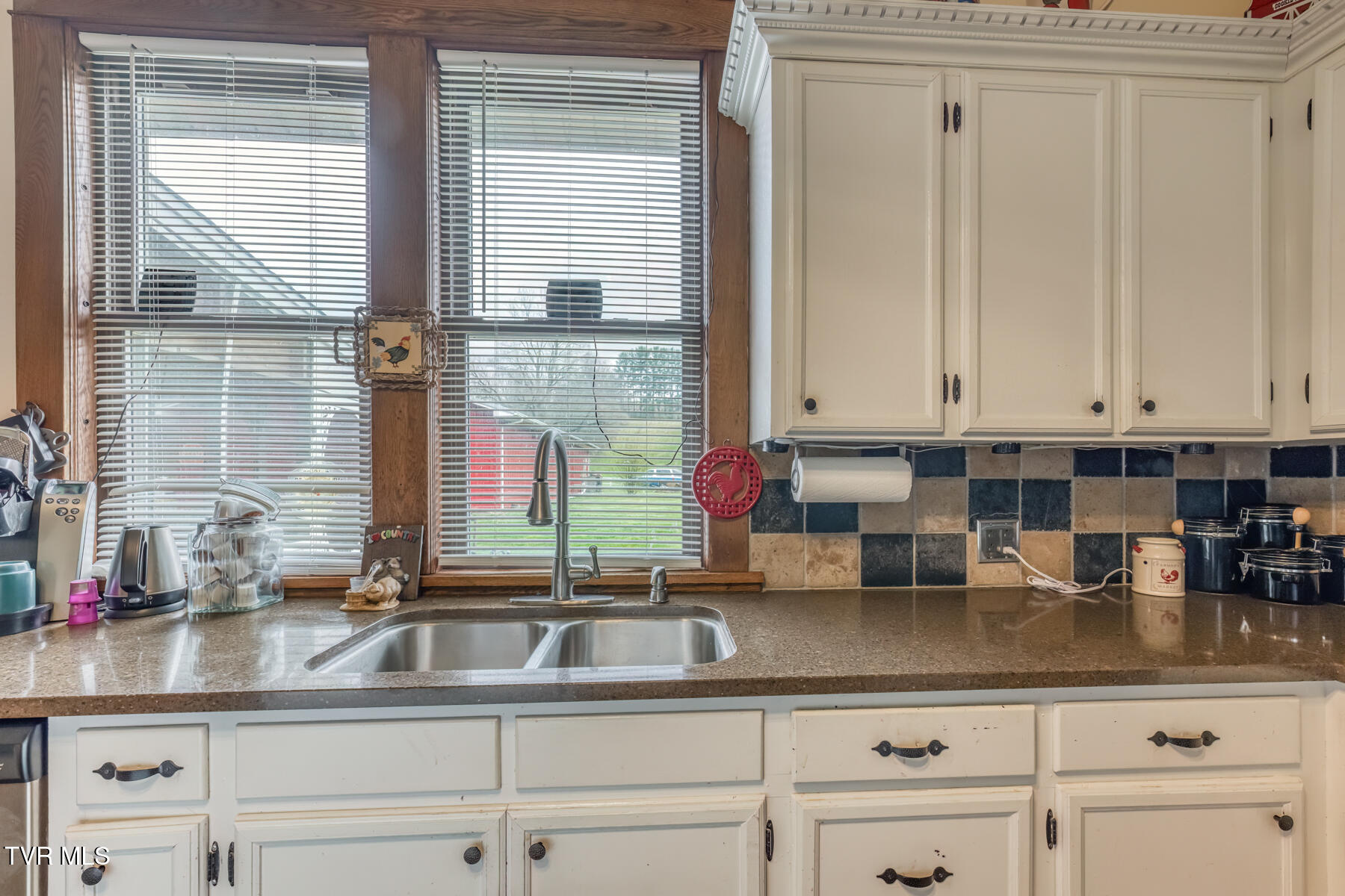 4456 Lee Highway Property Photo 31