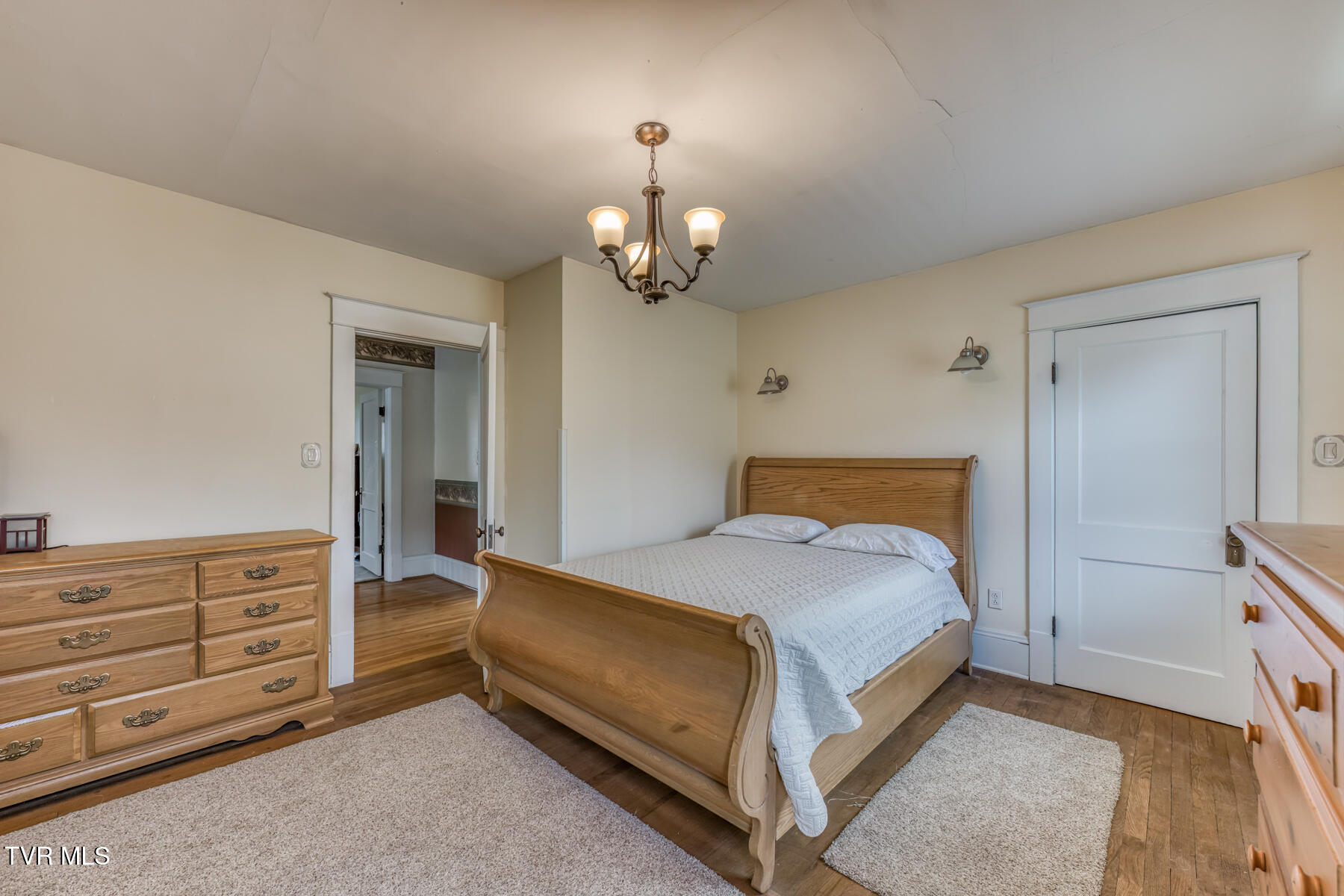 4456 Lee Highway Property Photo 46