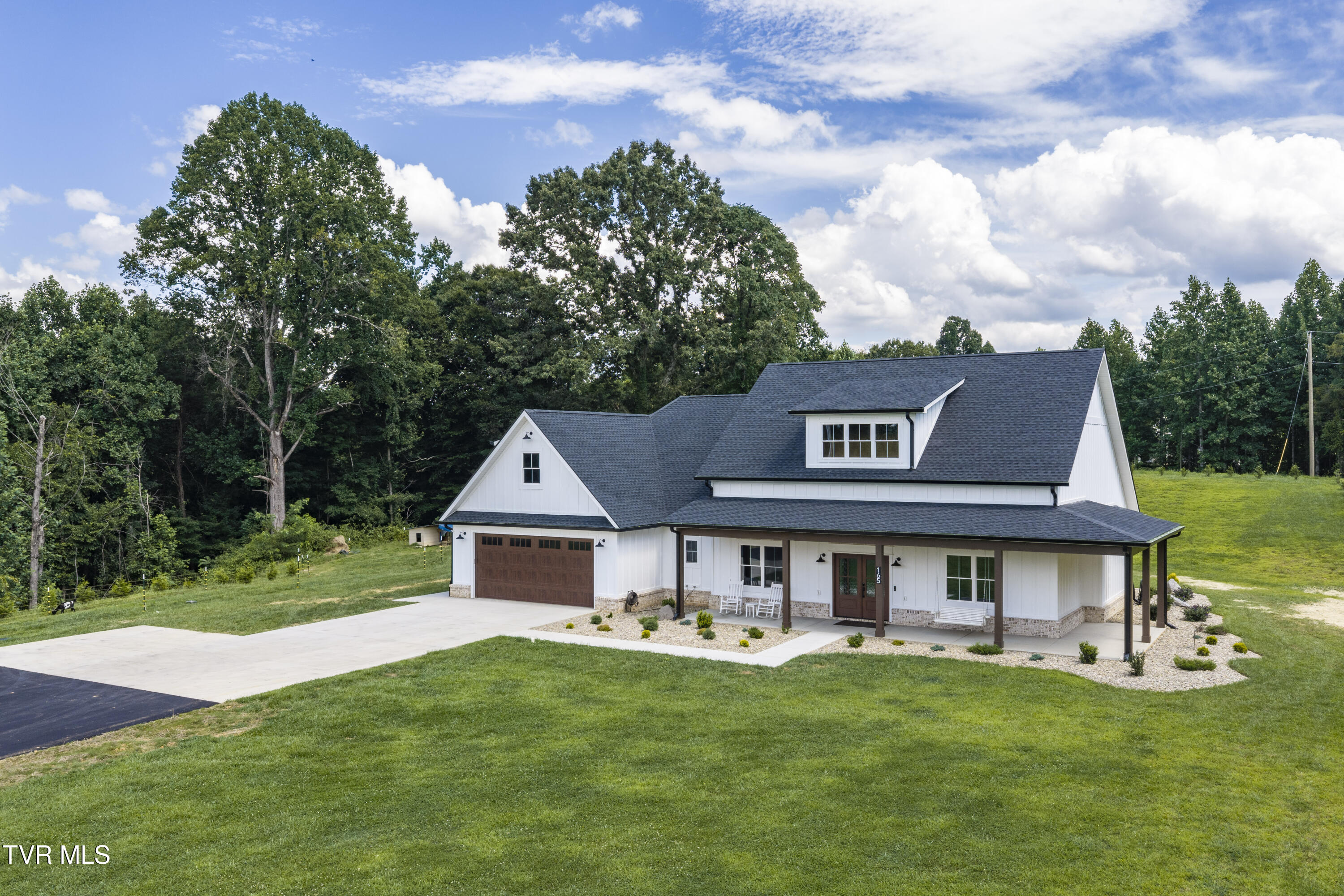 165 Old State Route 34 Property Photo 1