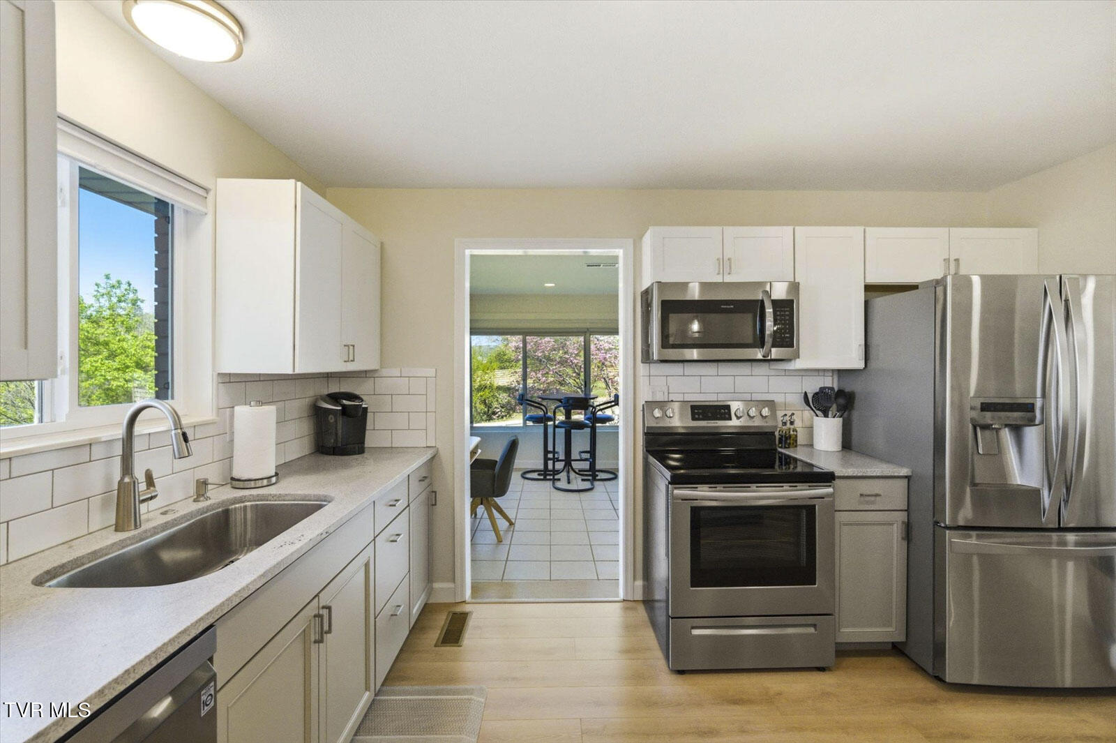 1845 Bouldercrest Drive Property Photo 17
