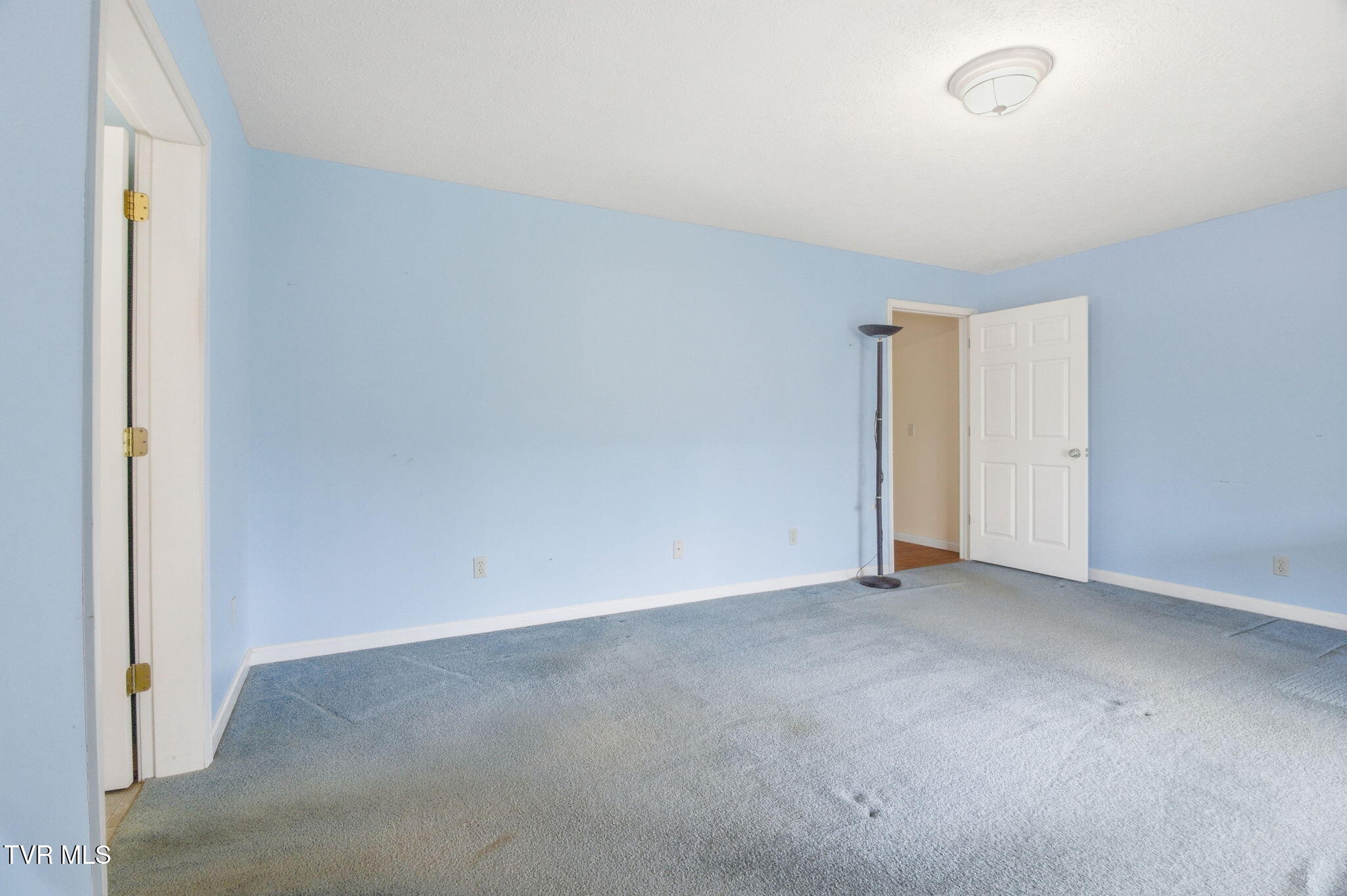 2412 Reservoir Road Property Photo 24