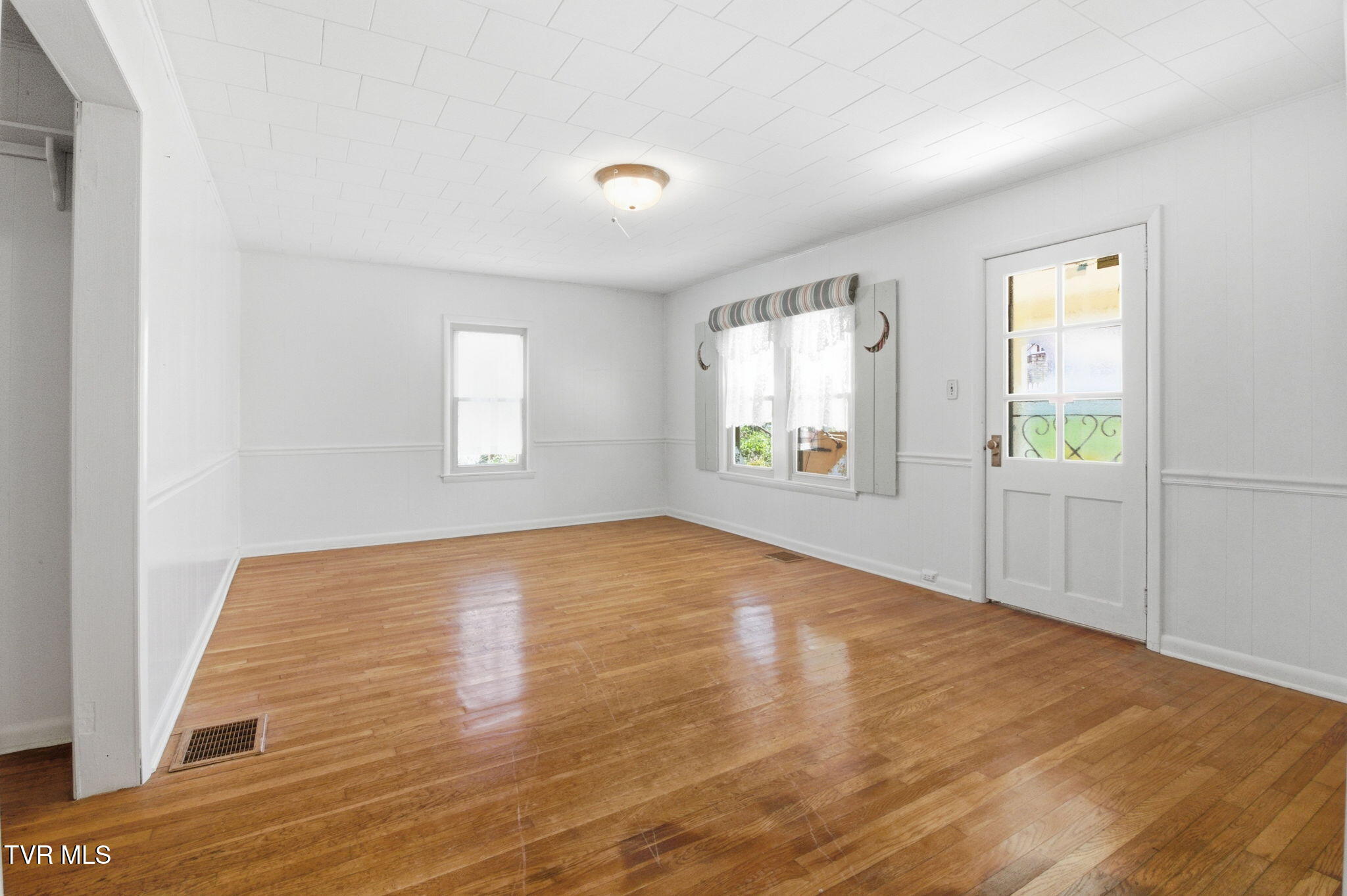 2412 Reservoir Road Property Photo 30