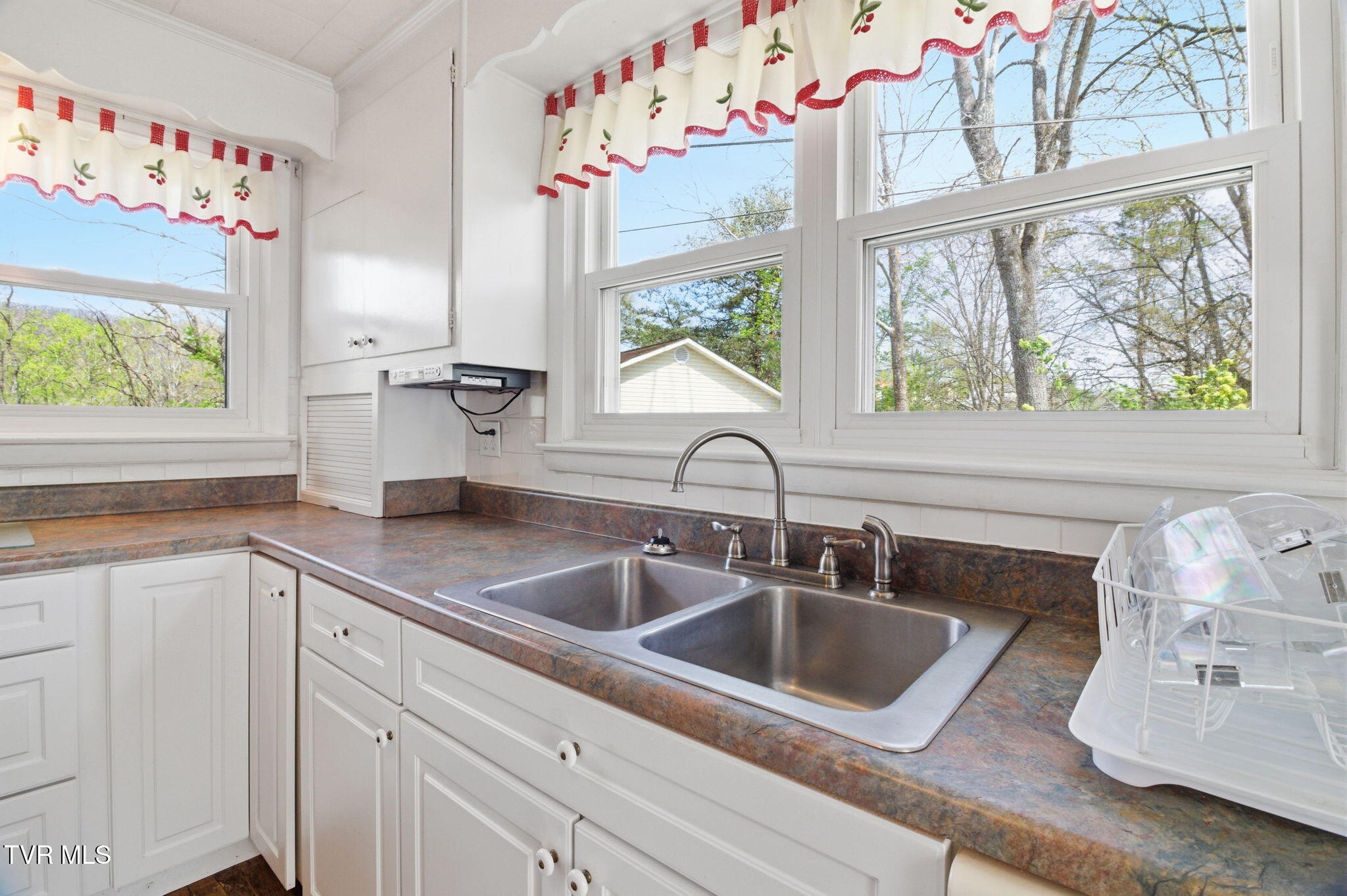 2412 Reservoir Road Property Photo 36