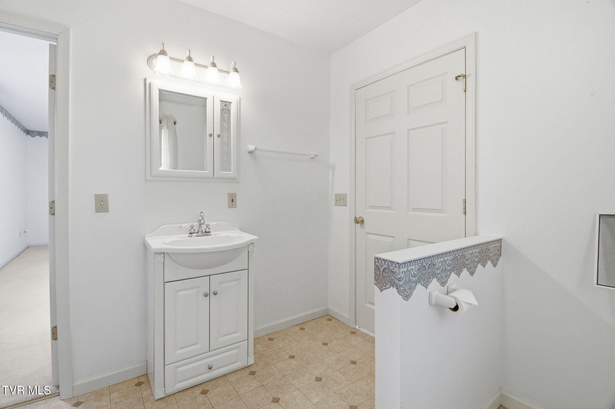 2412 Reservoir Road Property Photo 47