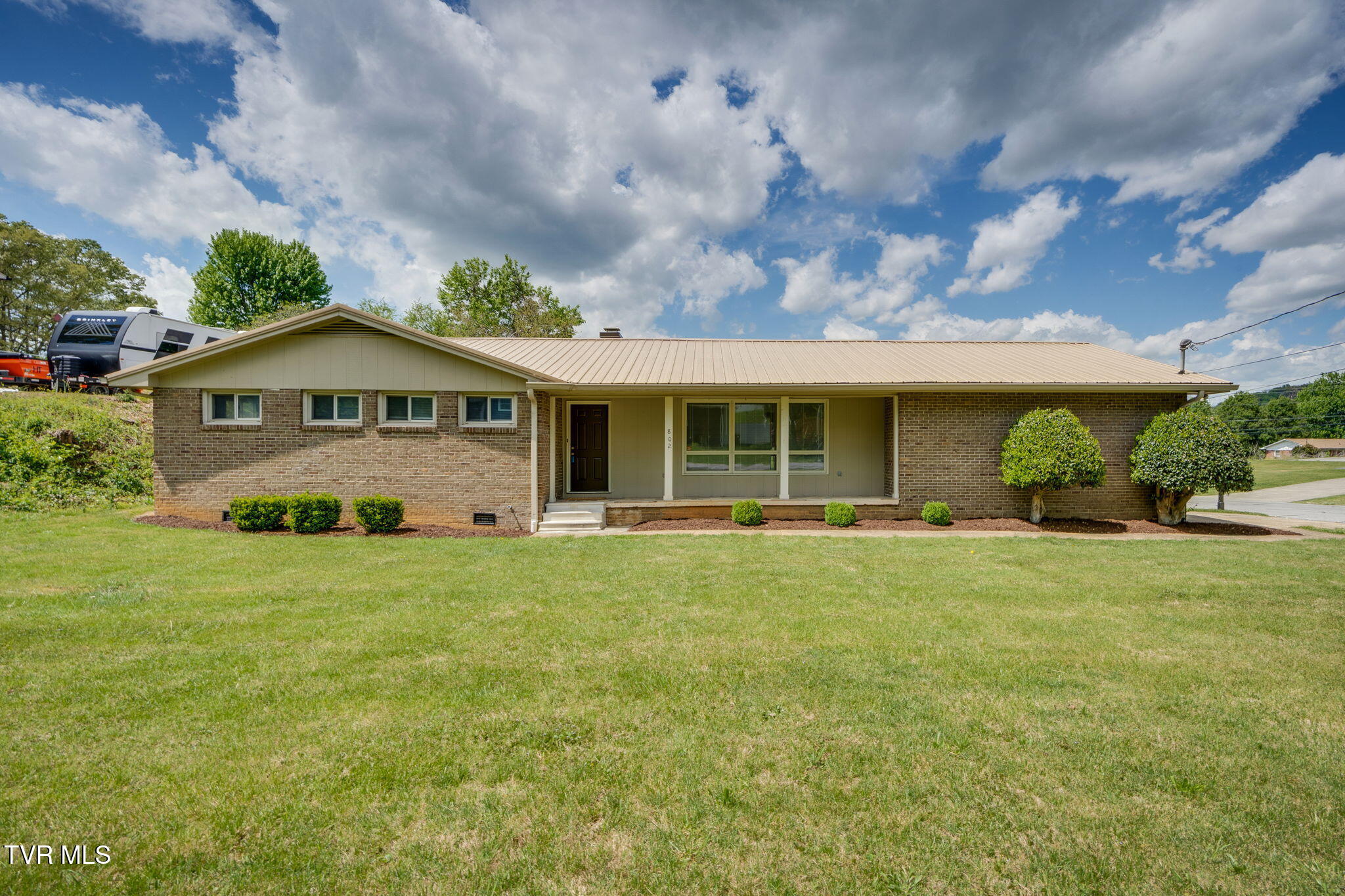 802 Sir Echo Drive Property Photo 1