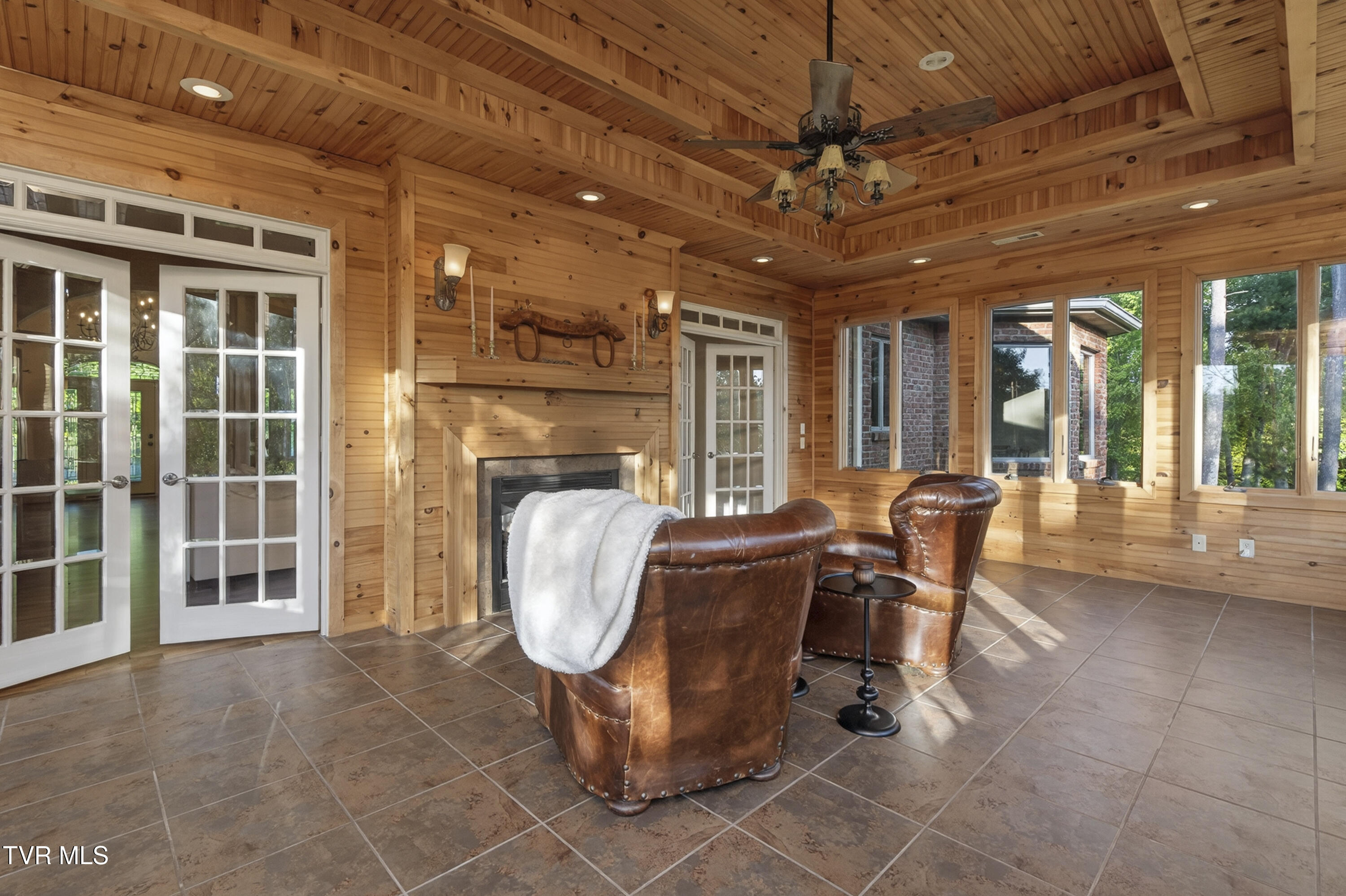 20268 Heron Circle Property Photo 20