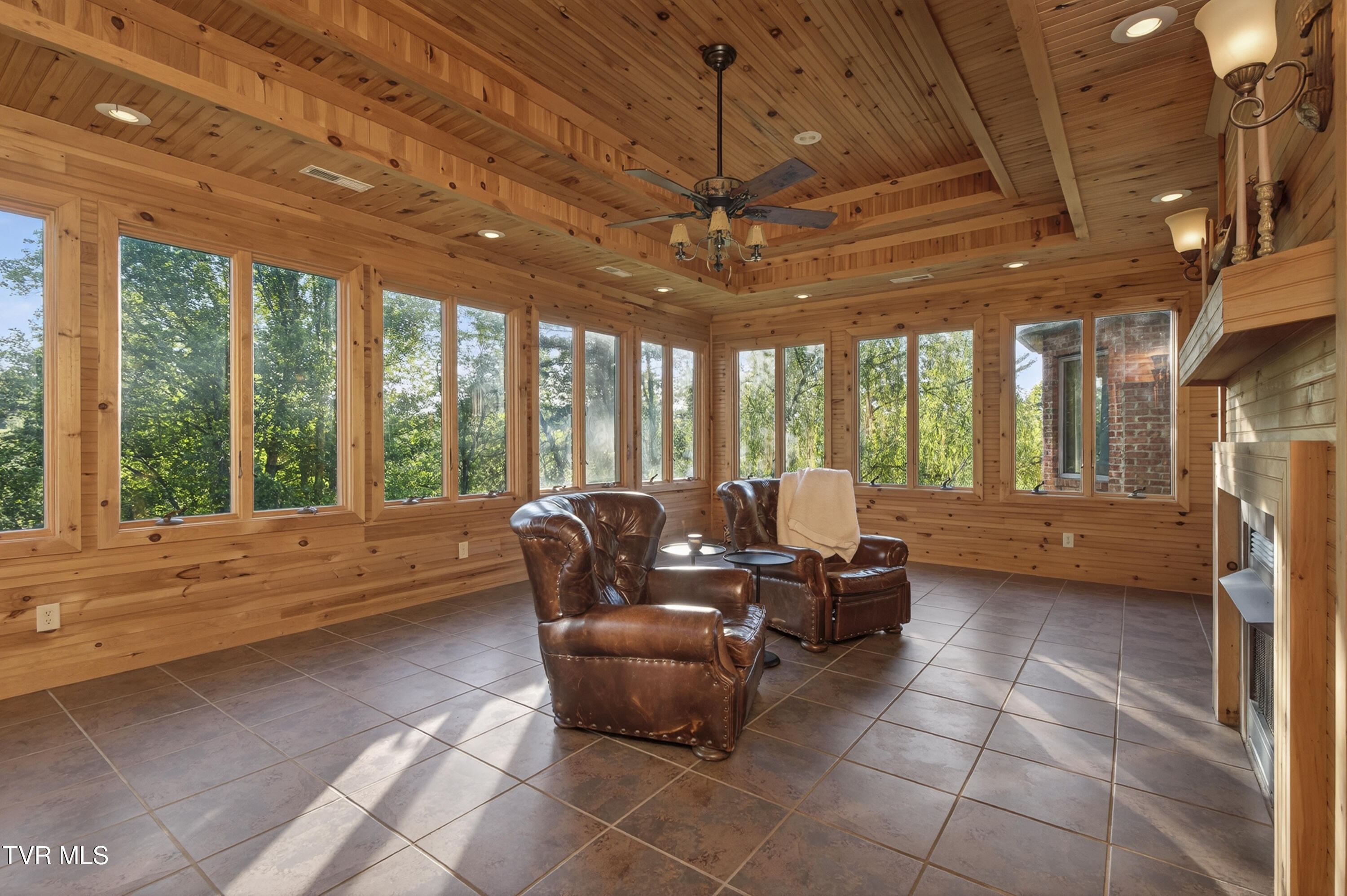 20268 Heron Circle Property Photo 22