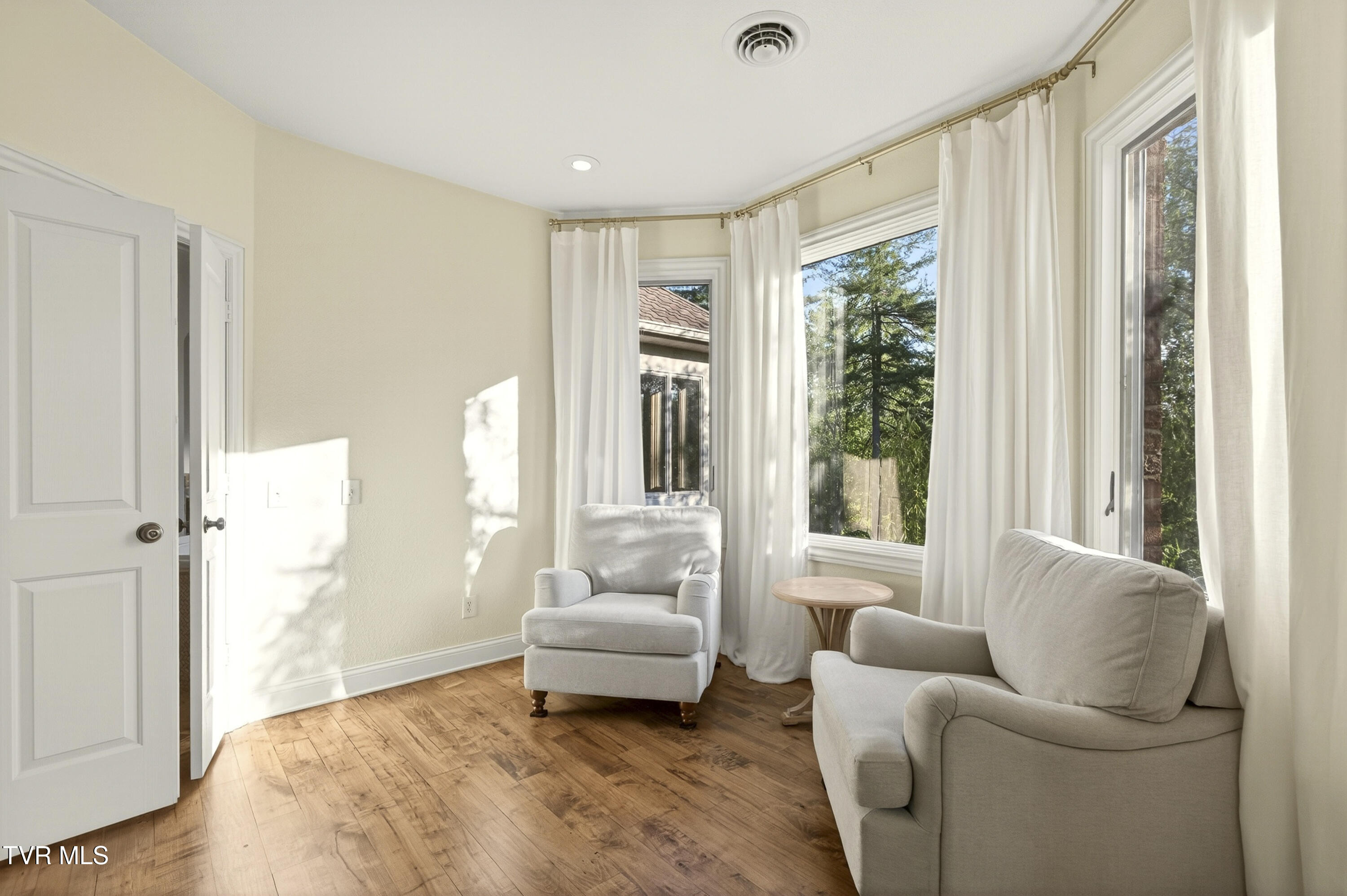 20268 Heron Circle Property Photo 27