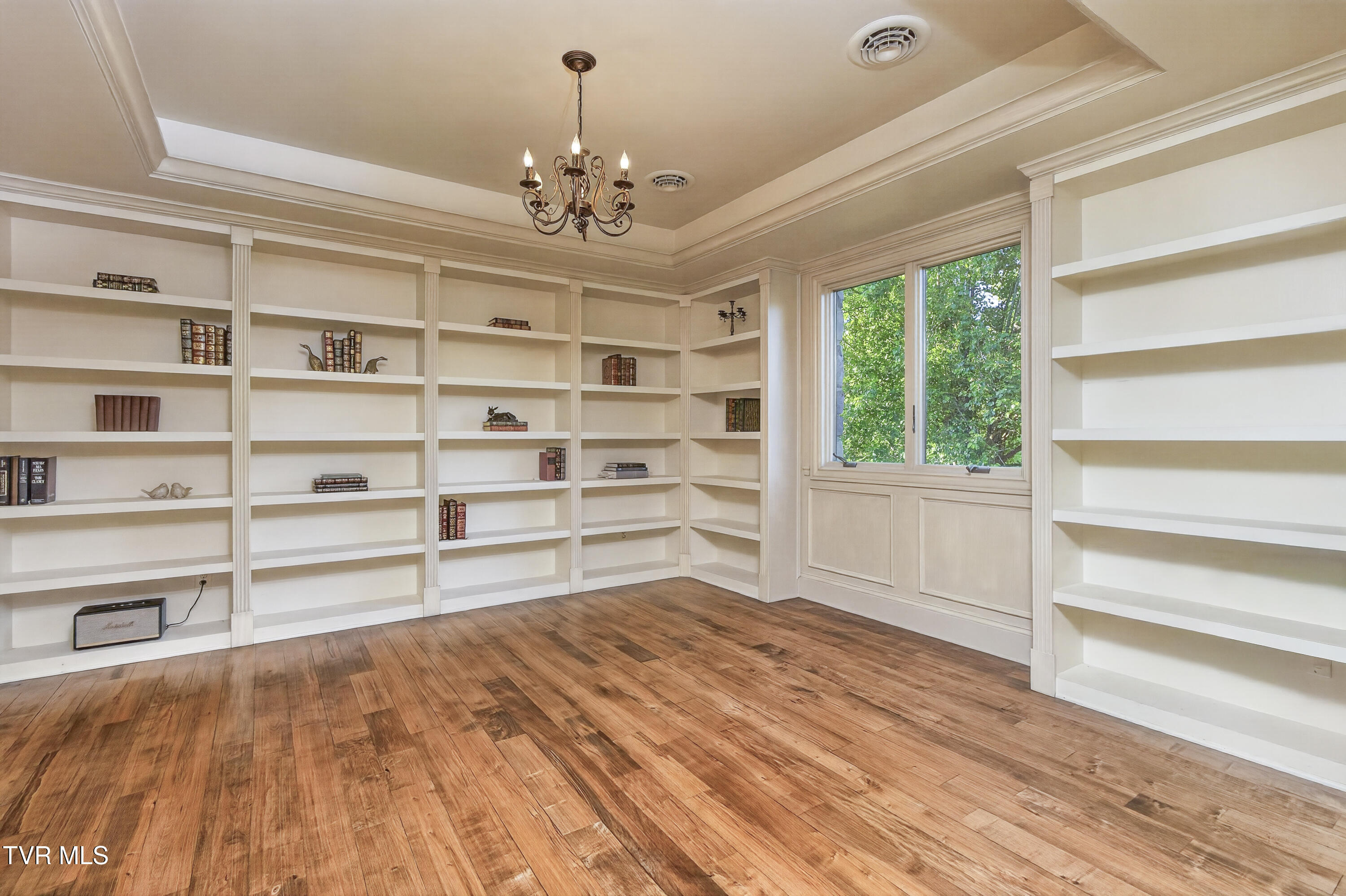 20268 Heron Circle Property Photo 34