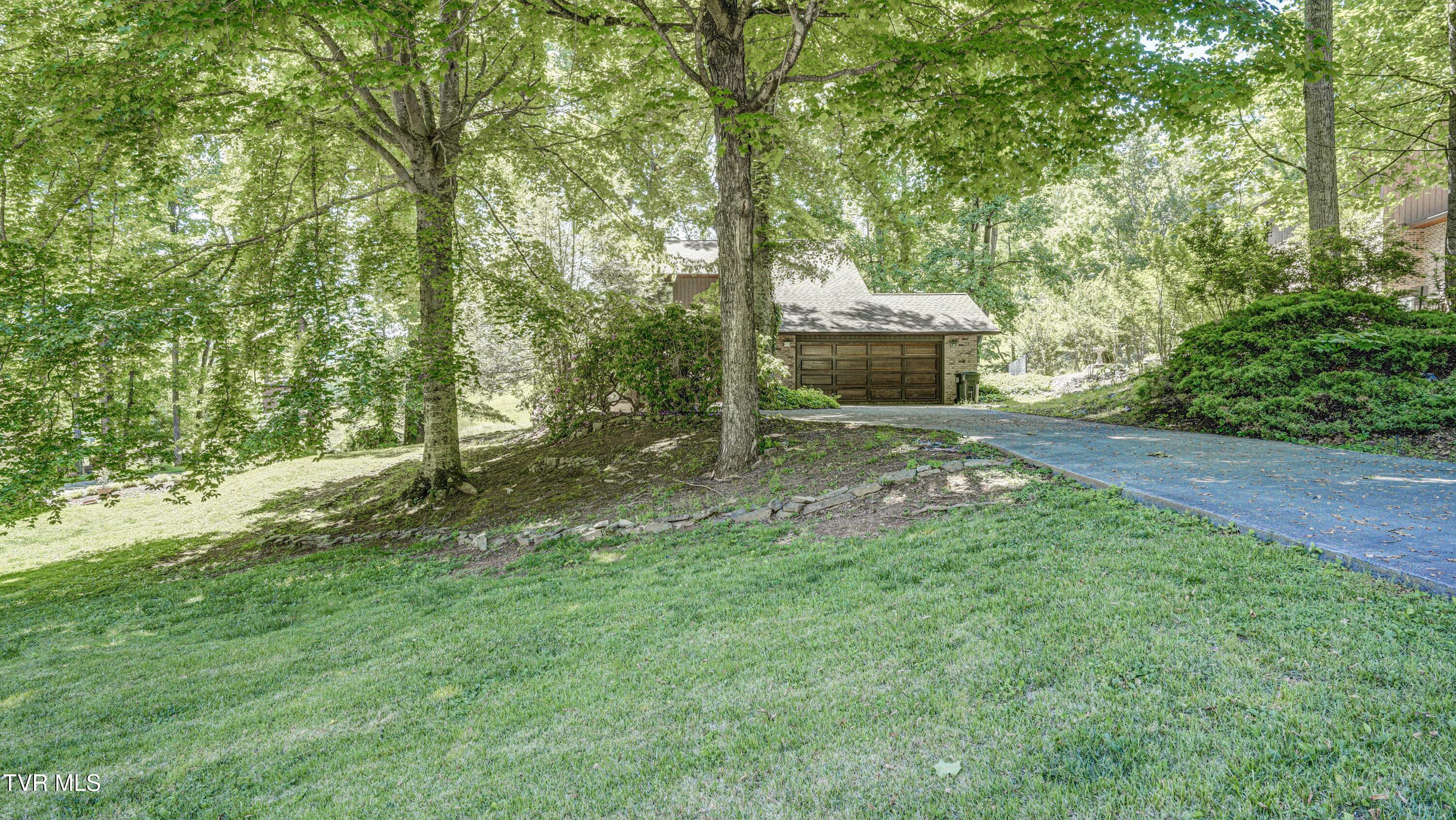 166 Heather Lane Property Photo 1