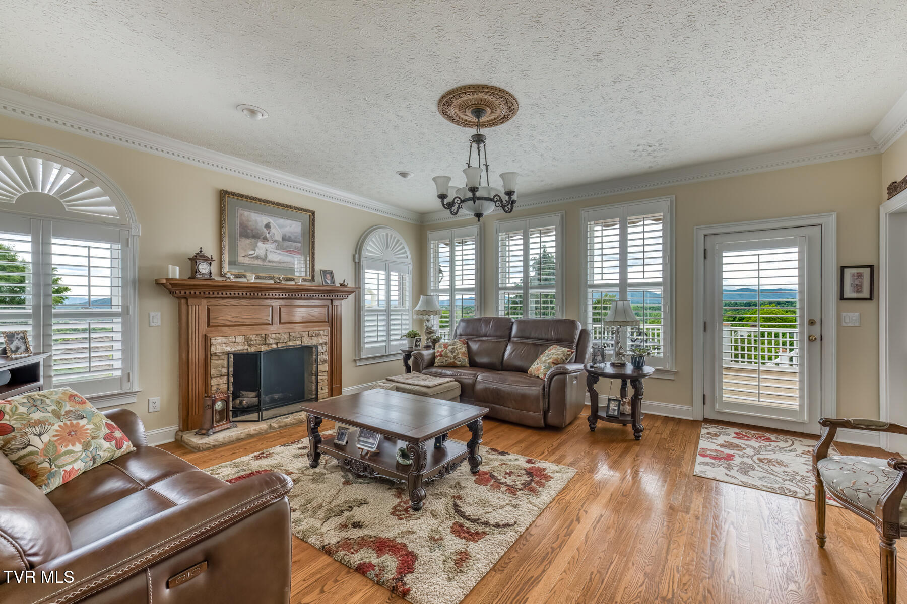 3401 Stoneridge Drive Property Photo 12