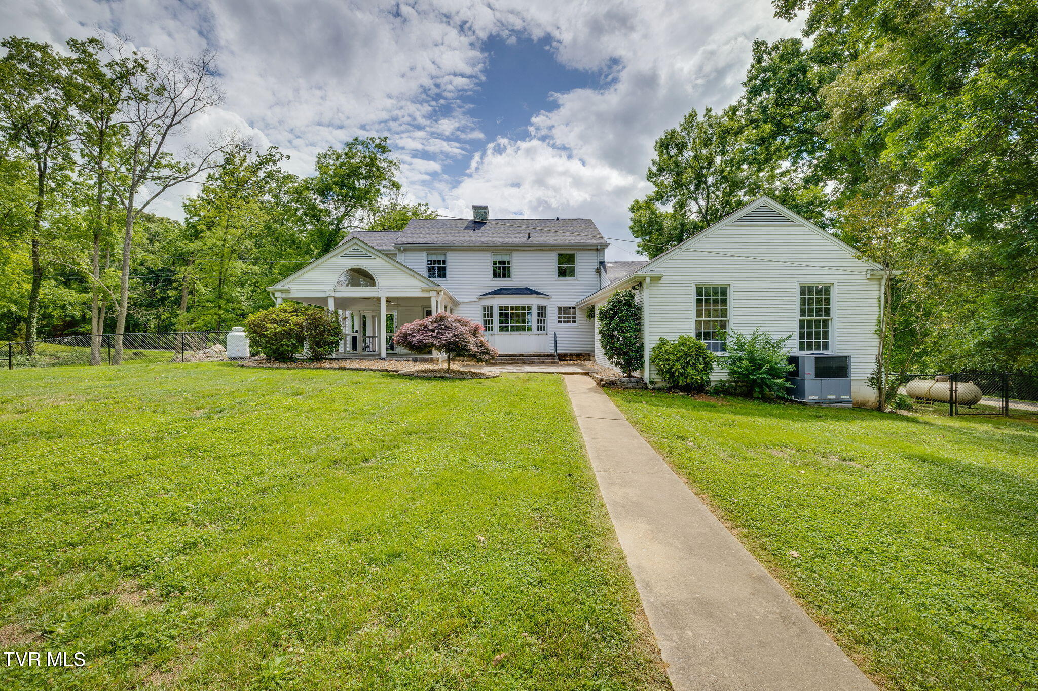 4302 Stagecoach Road Property Photo 4