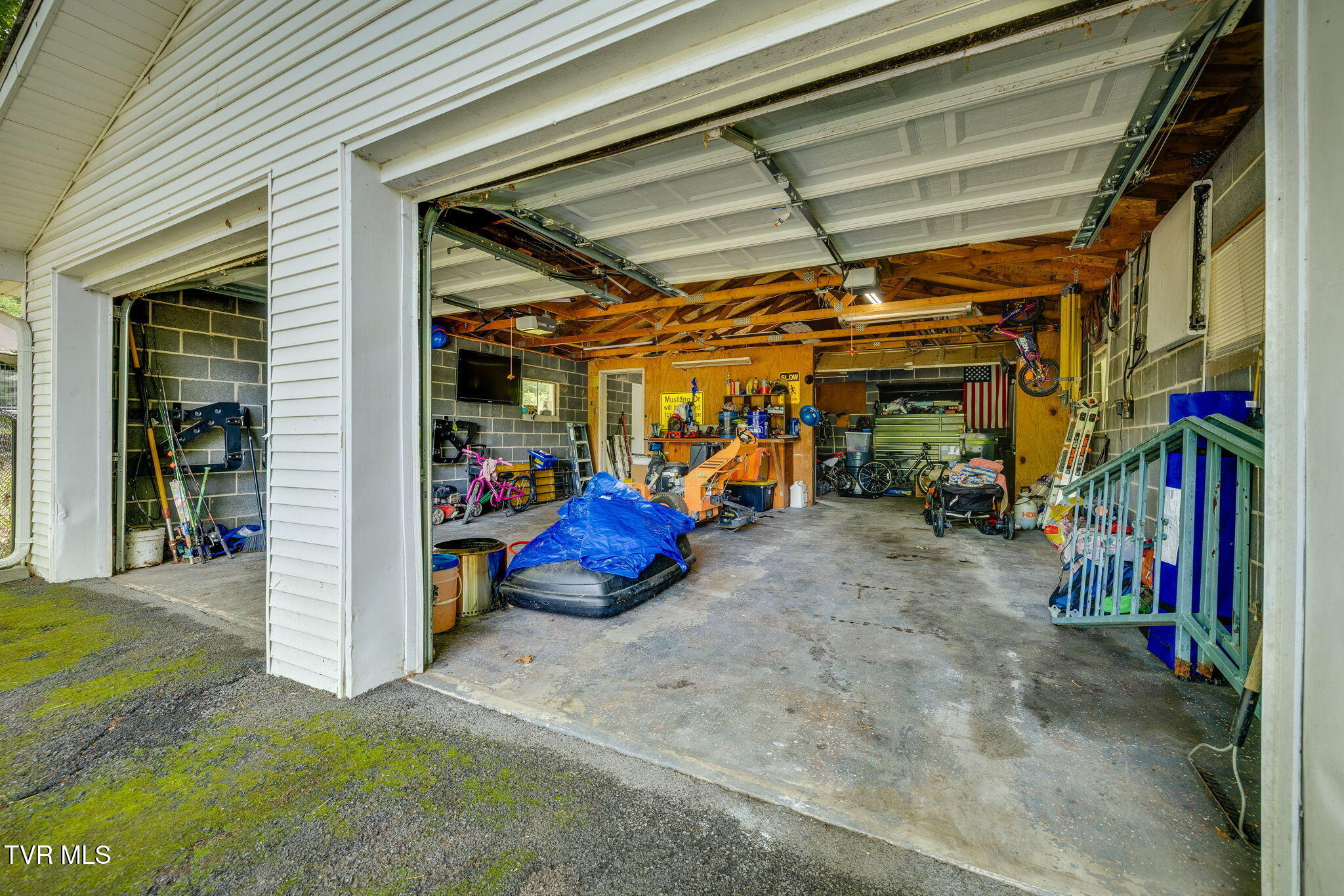 4302 Stagecoach Road Property Photo 10