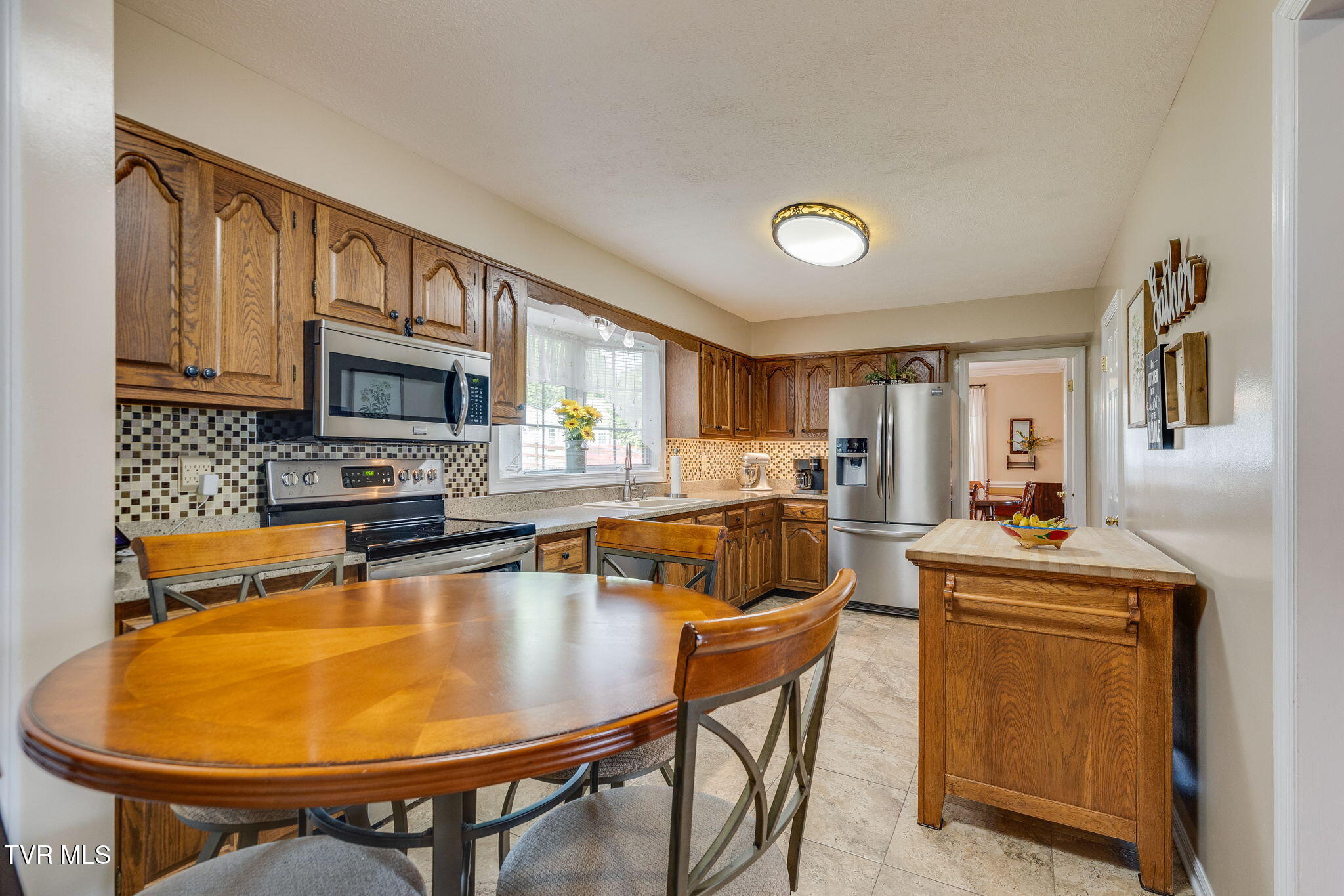 302 Masonic Avenue Property Photo 16
