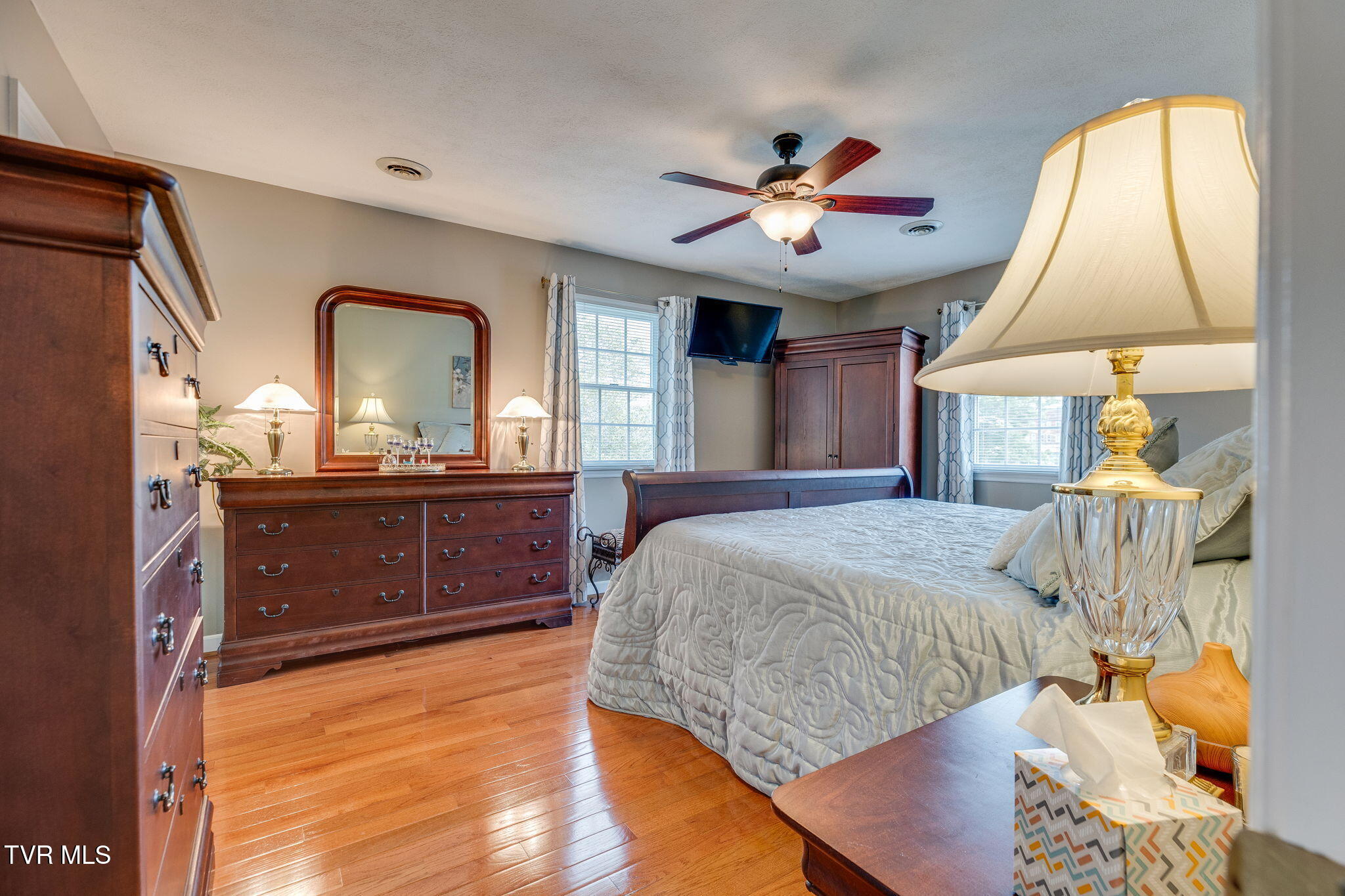 302 Masonic Avenue Property Photo 19