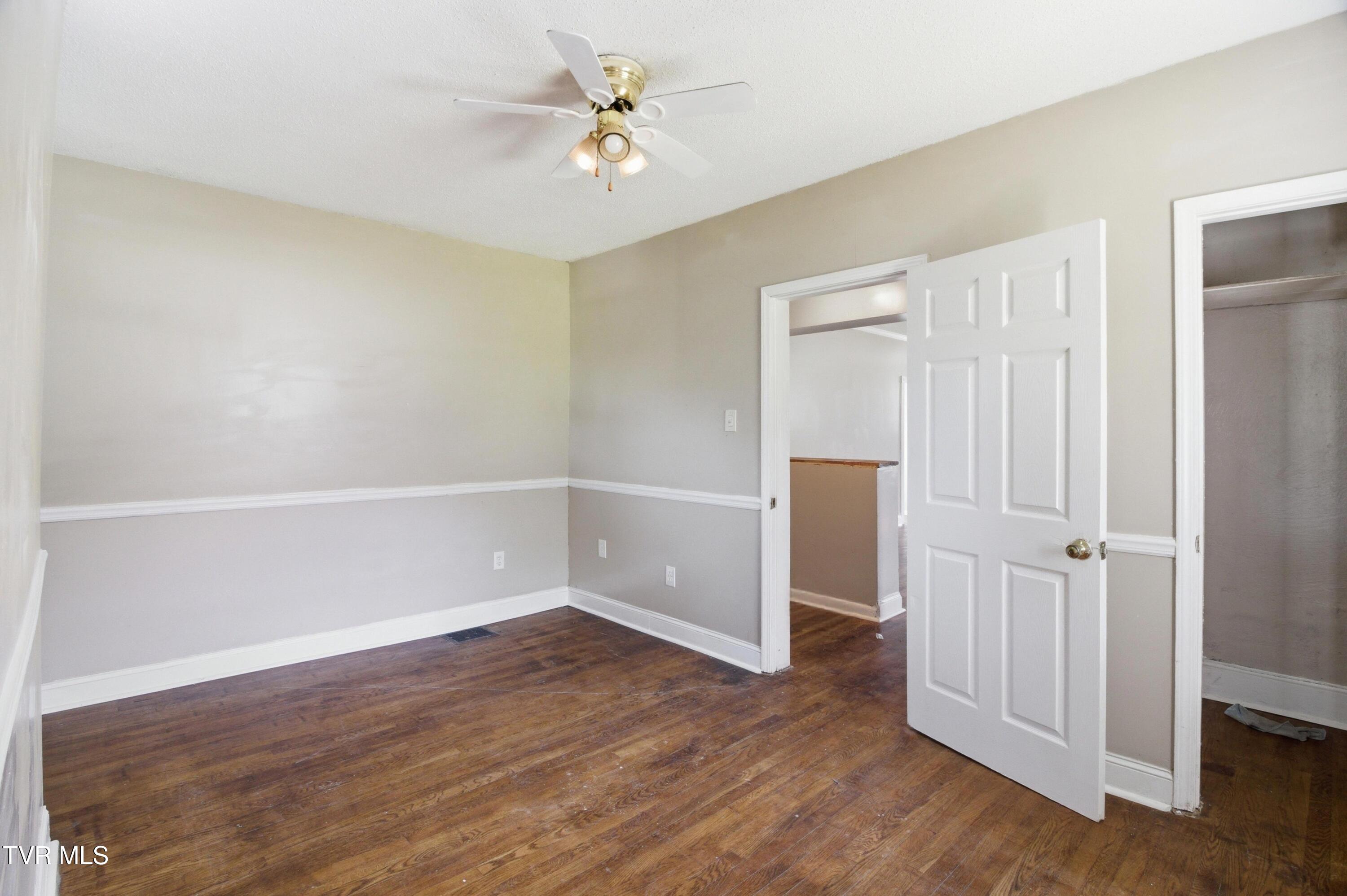 1721 Ridgeway Drive Property Photo 17