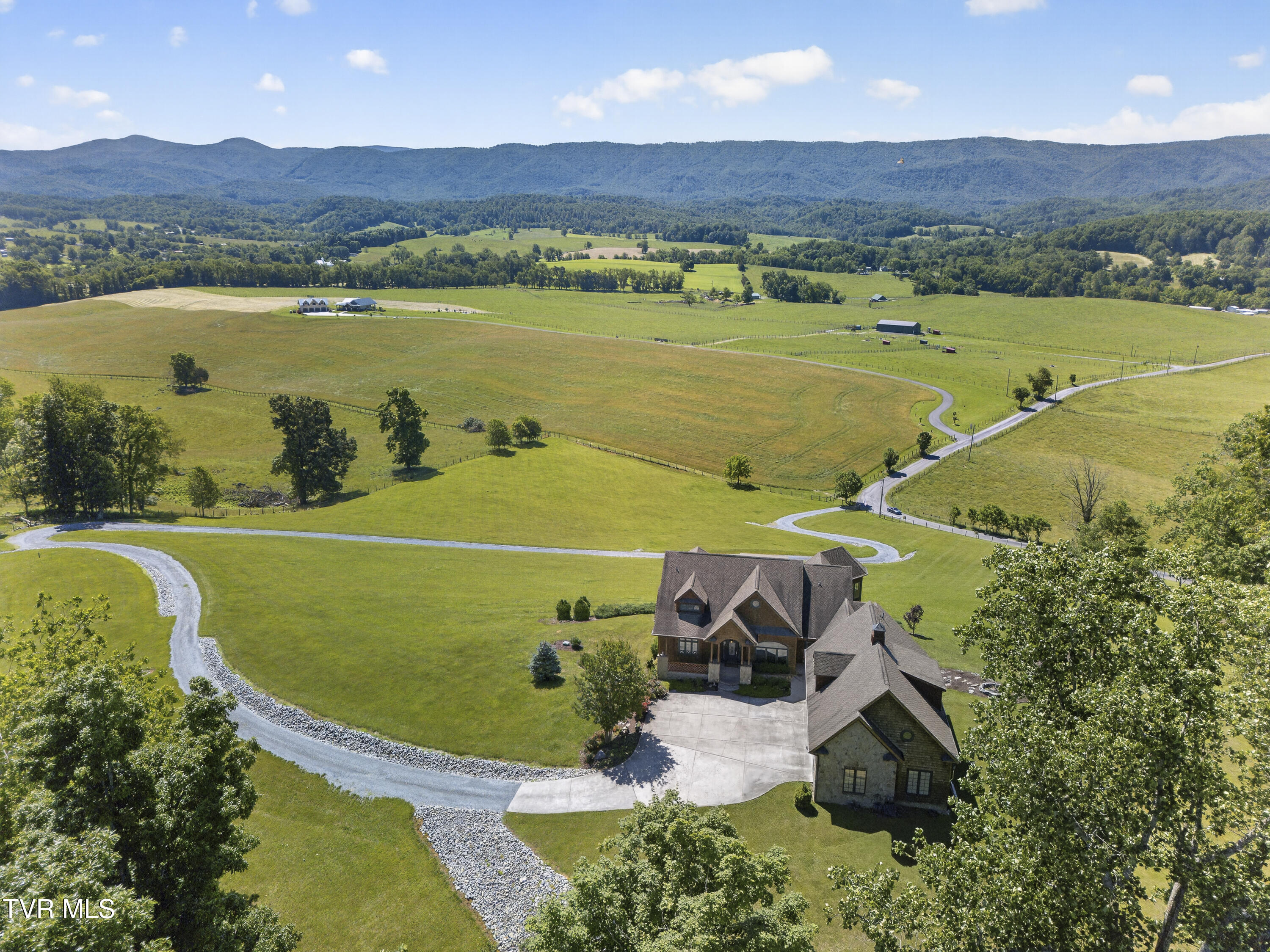 15277 Bishop Road Property Photo 10