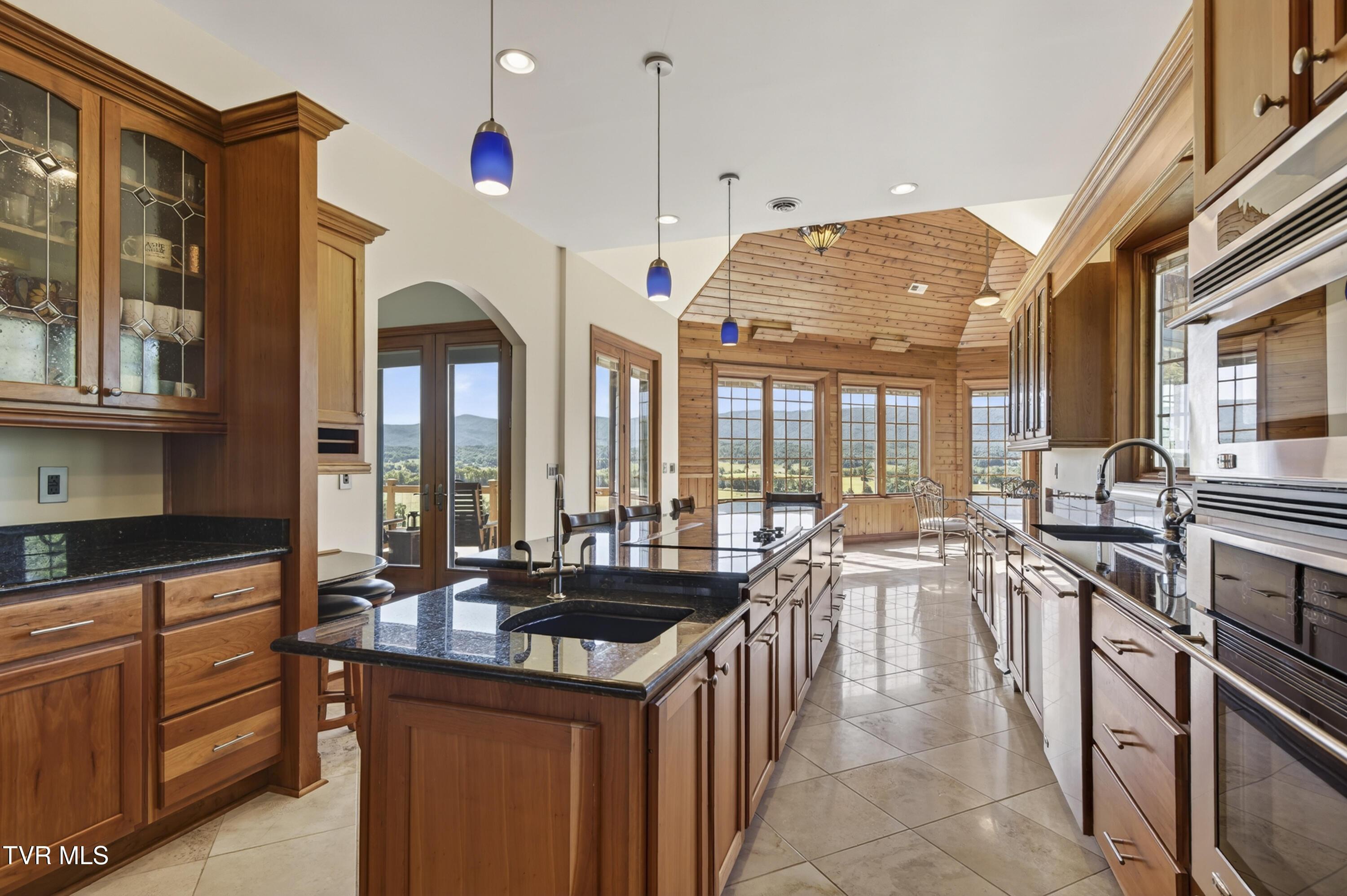15277 Bishop Road Property Photo 16