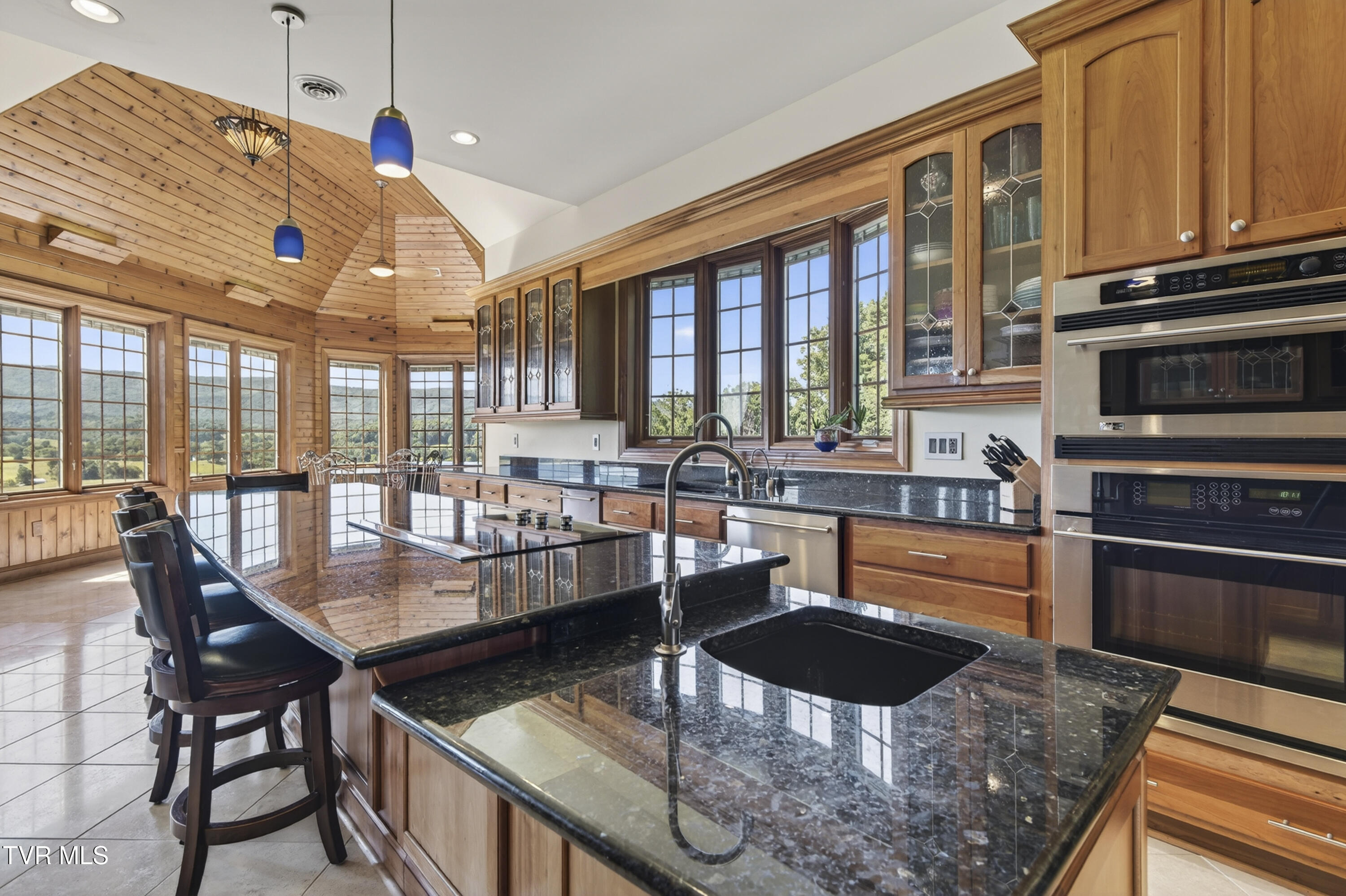15277 Bishop Road Property Photo 17