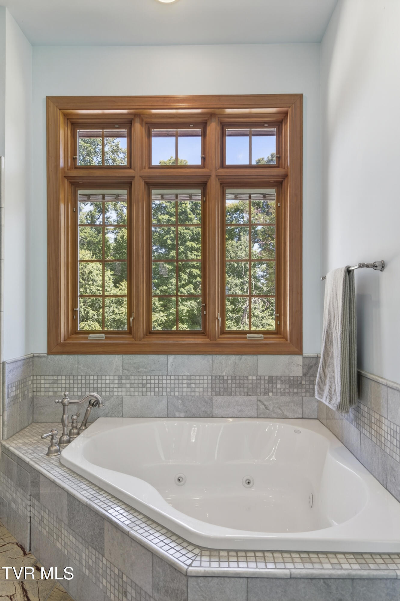 15277 Bishop Road Property Photo 44