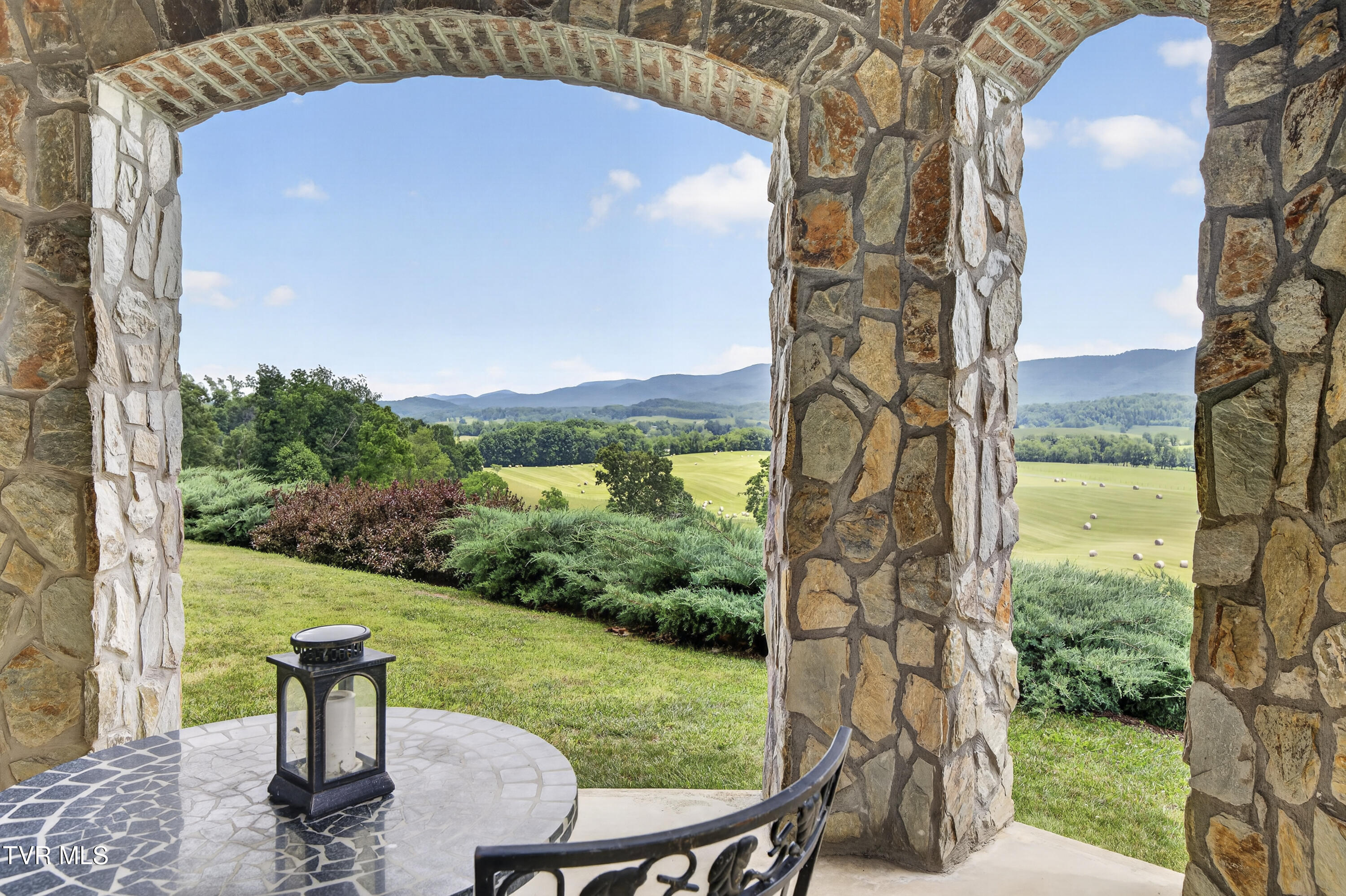 15277 Bishop Road Property Photo 67