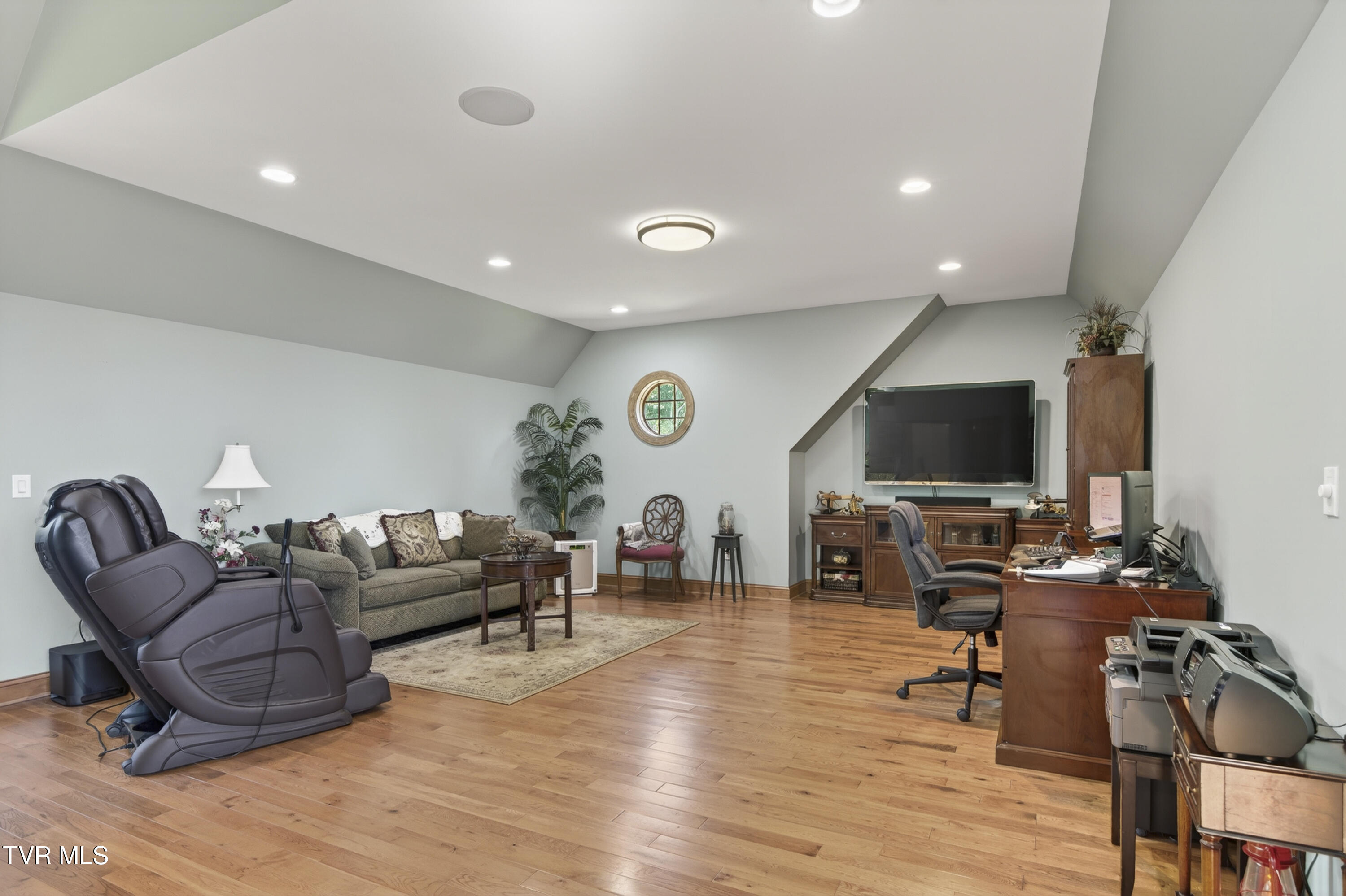 15277 Bishop Road Property Photo 75