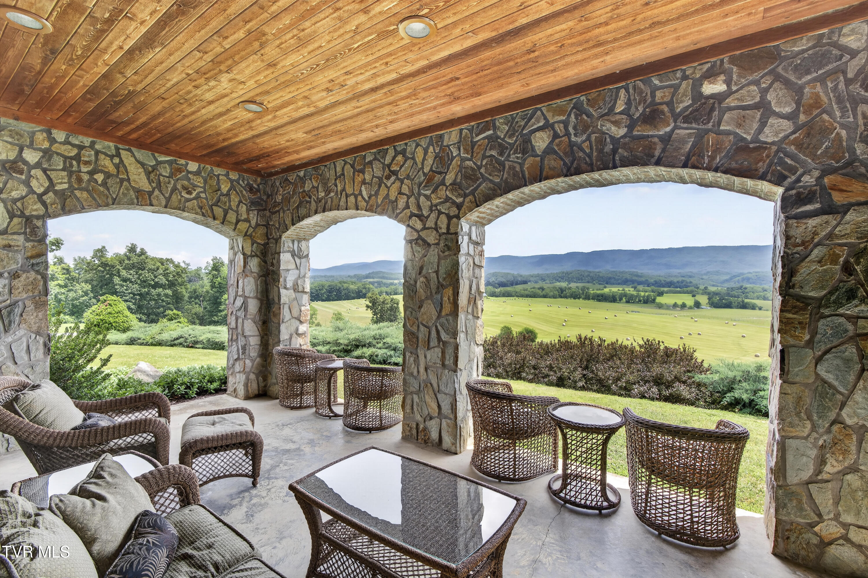 15277 Bishop Road Property Photo 80