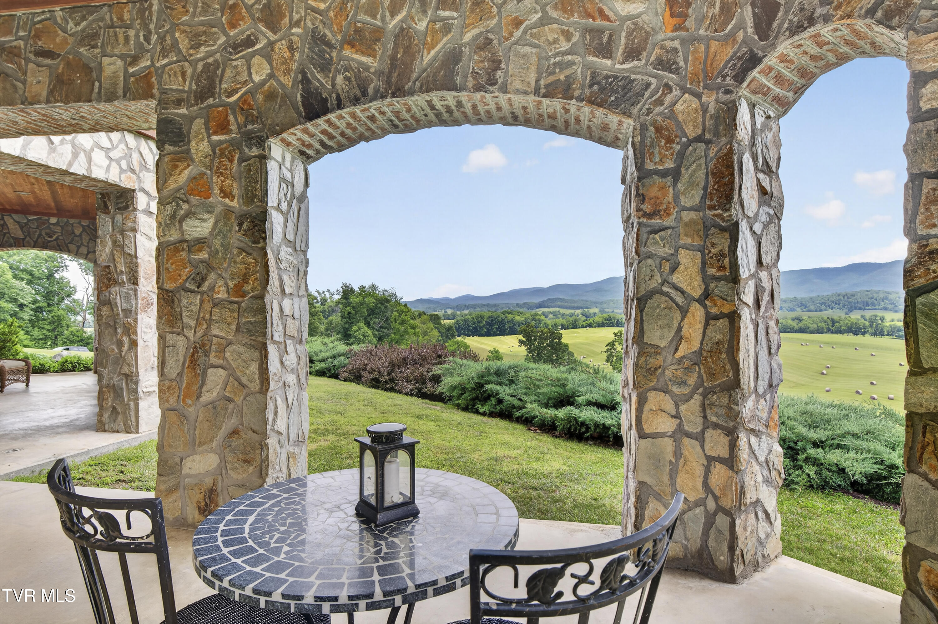 15277 Bishop Road Property Photo 82