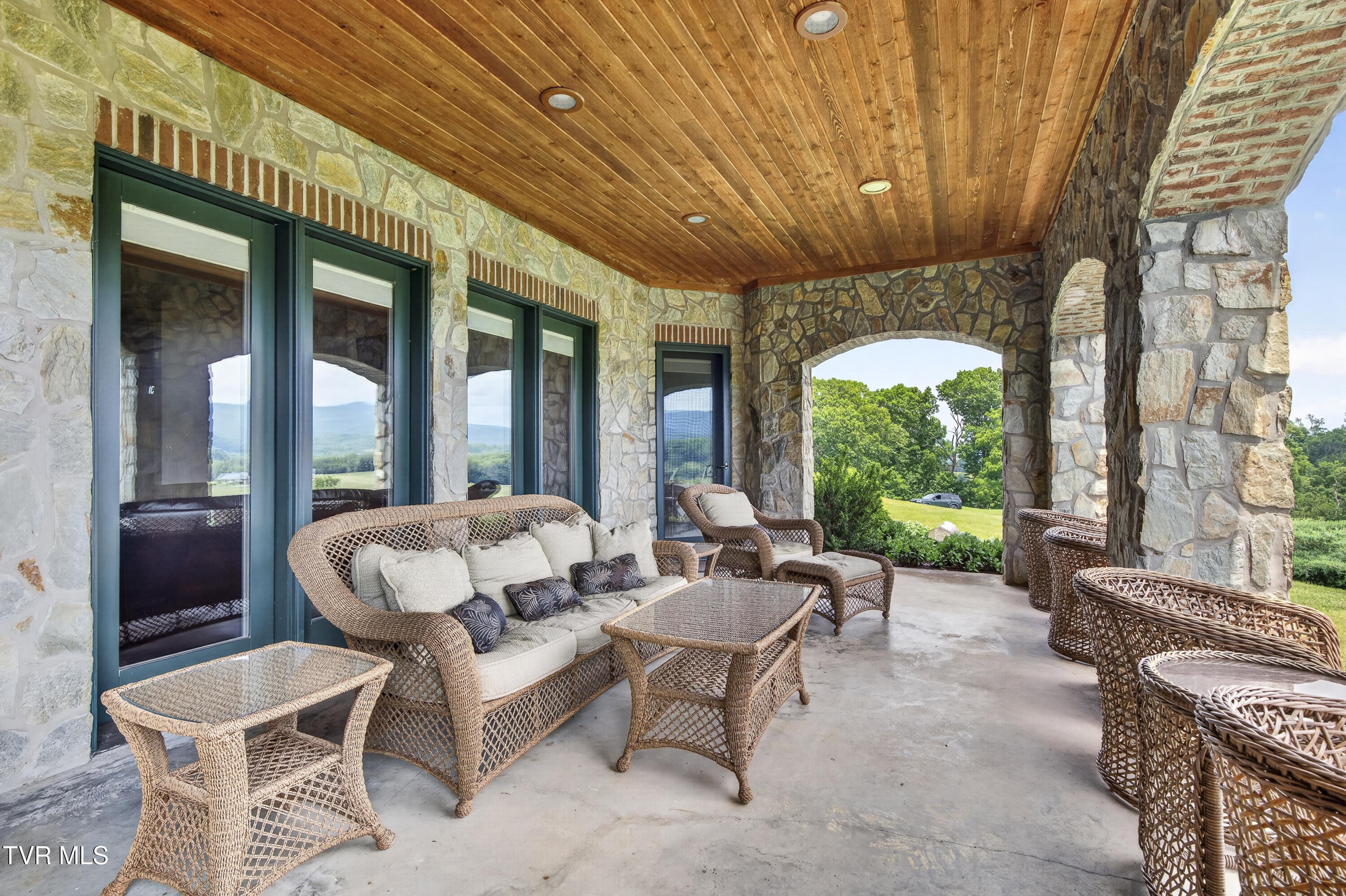 15277 Bishop Road Property Photo 83