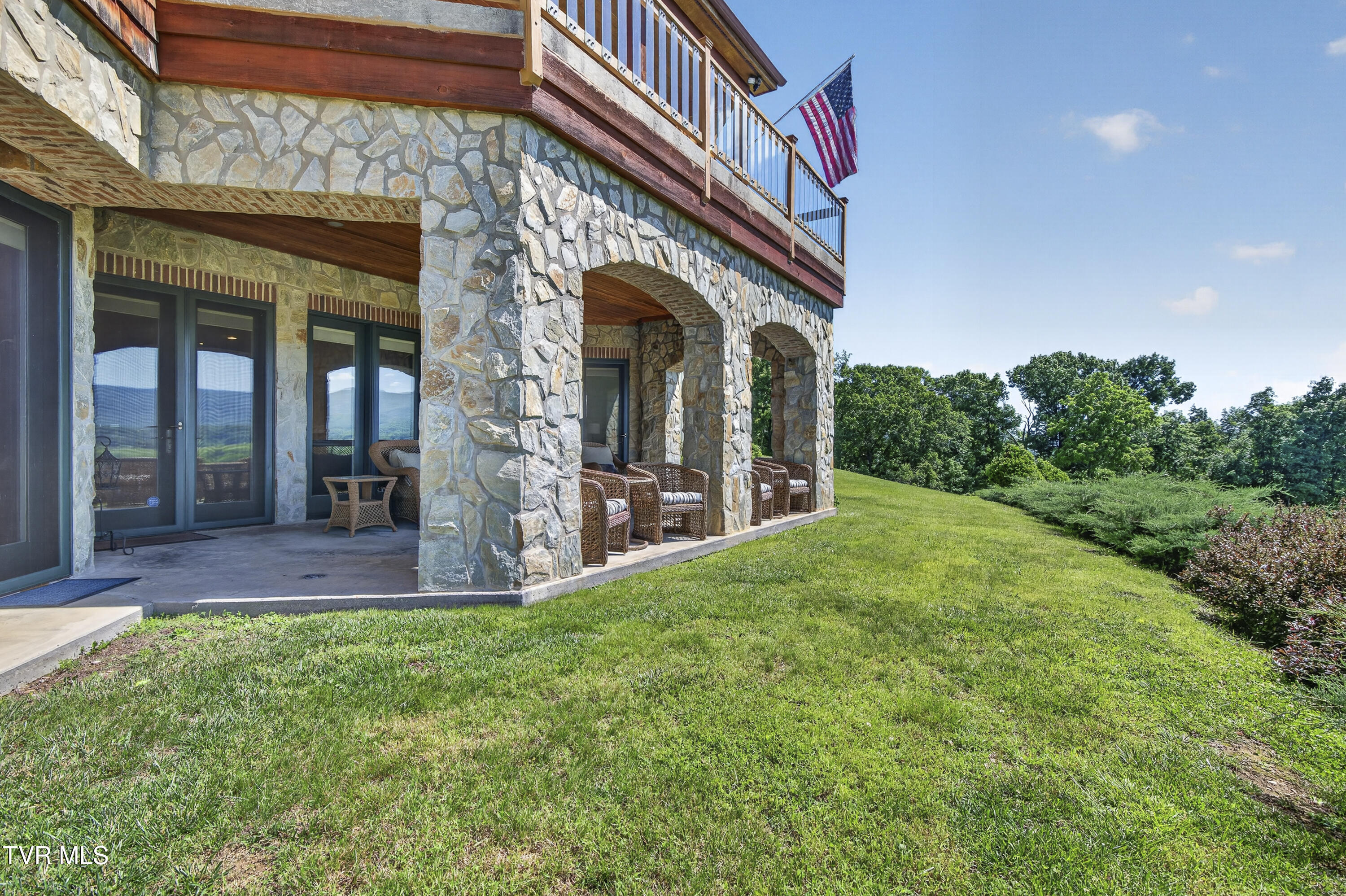 15277 Bishop Road Property Photo 92