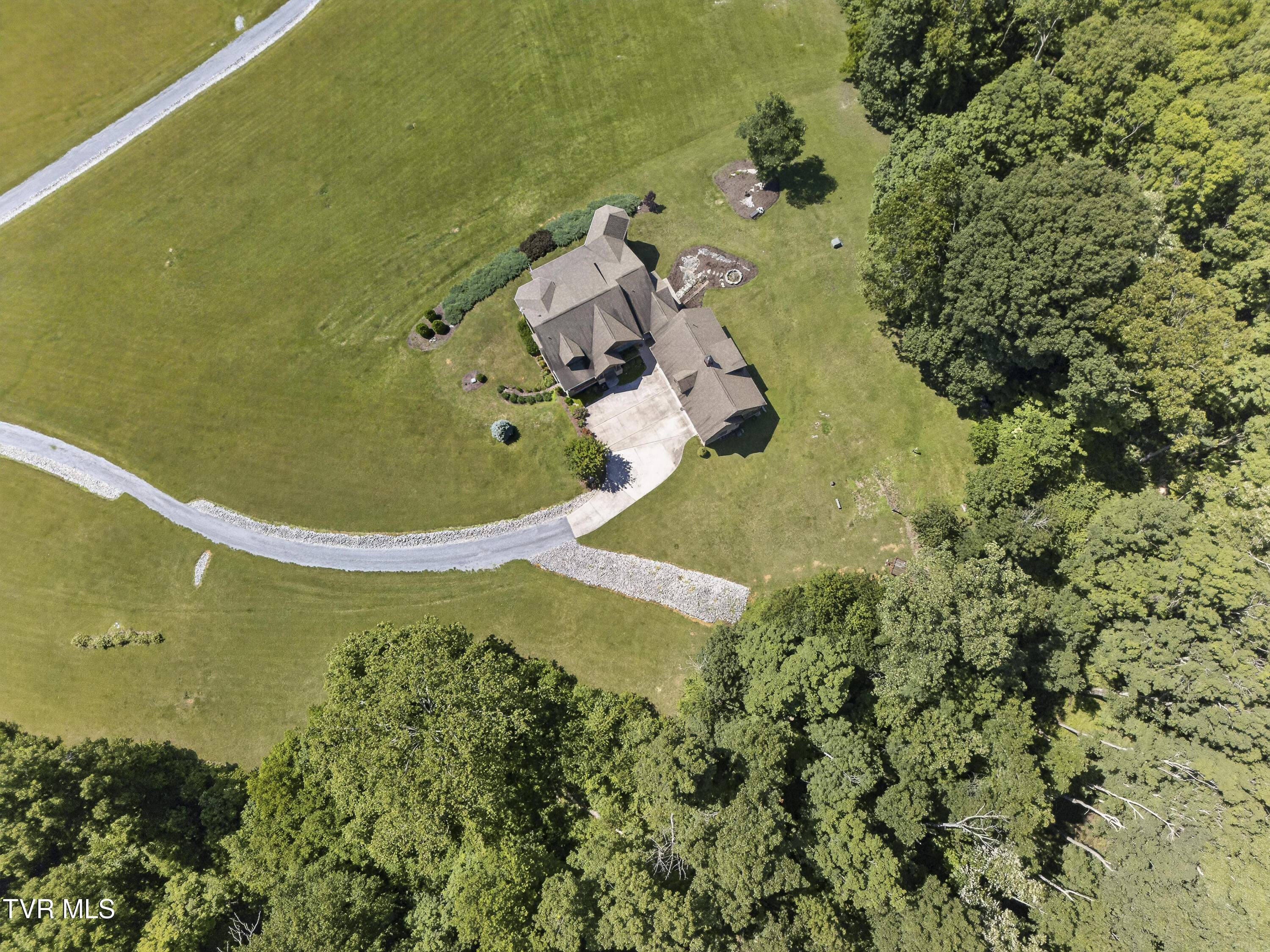 15277 Bishop Road Property Photo 103