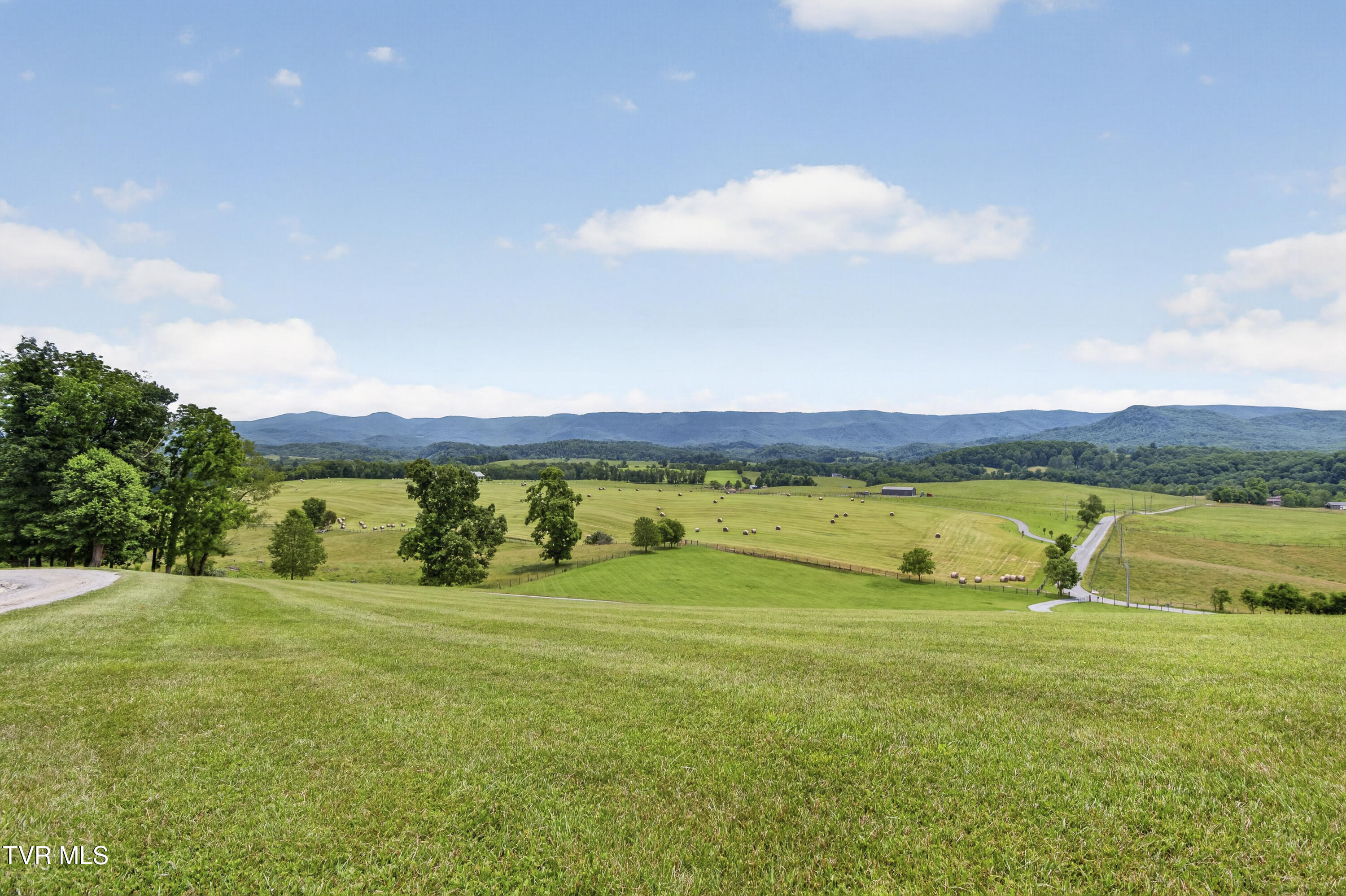 15277 Bishop Road Property Photo 111