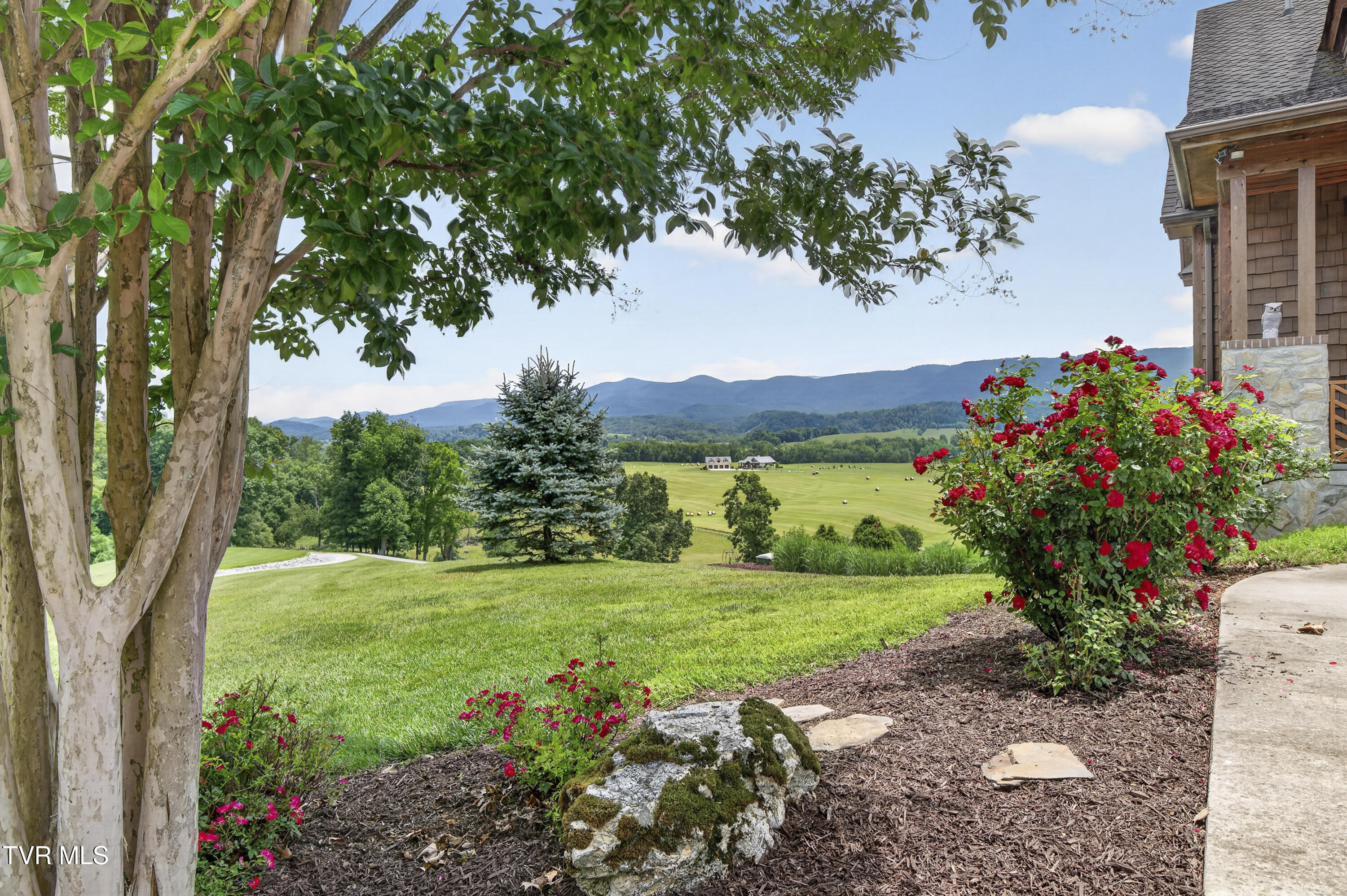 15277 Bishop Road Property Photo 114