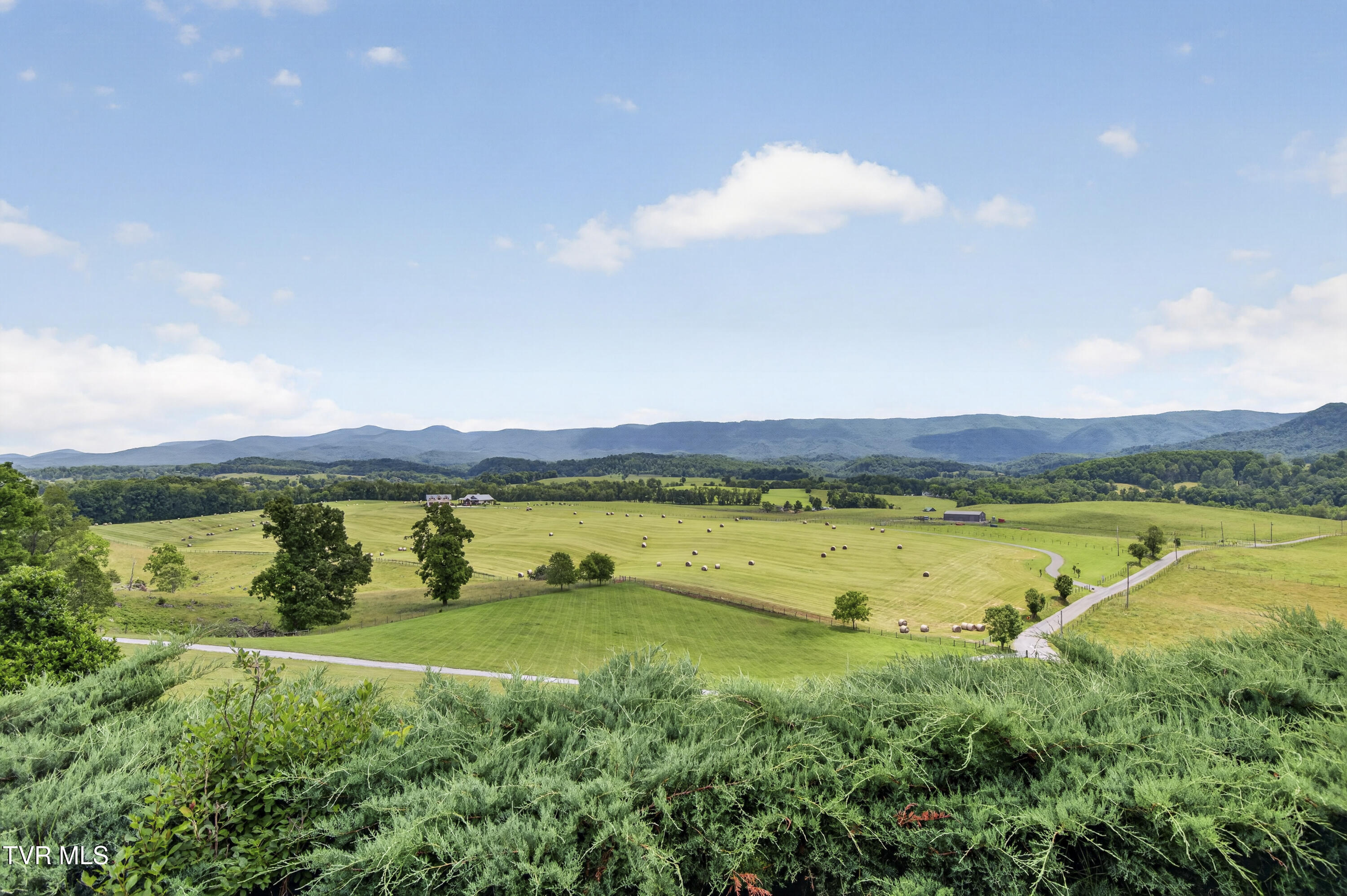15277 Bishop Road Property Photo 115