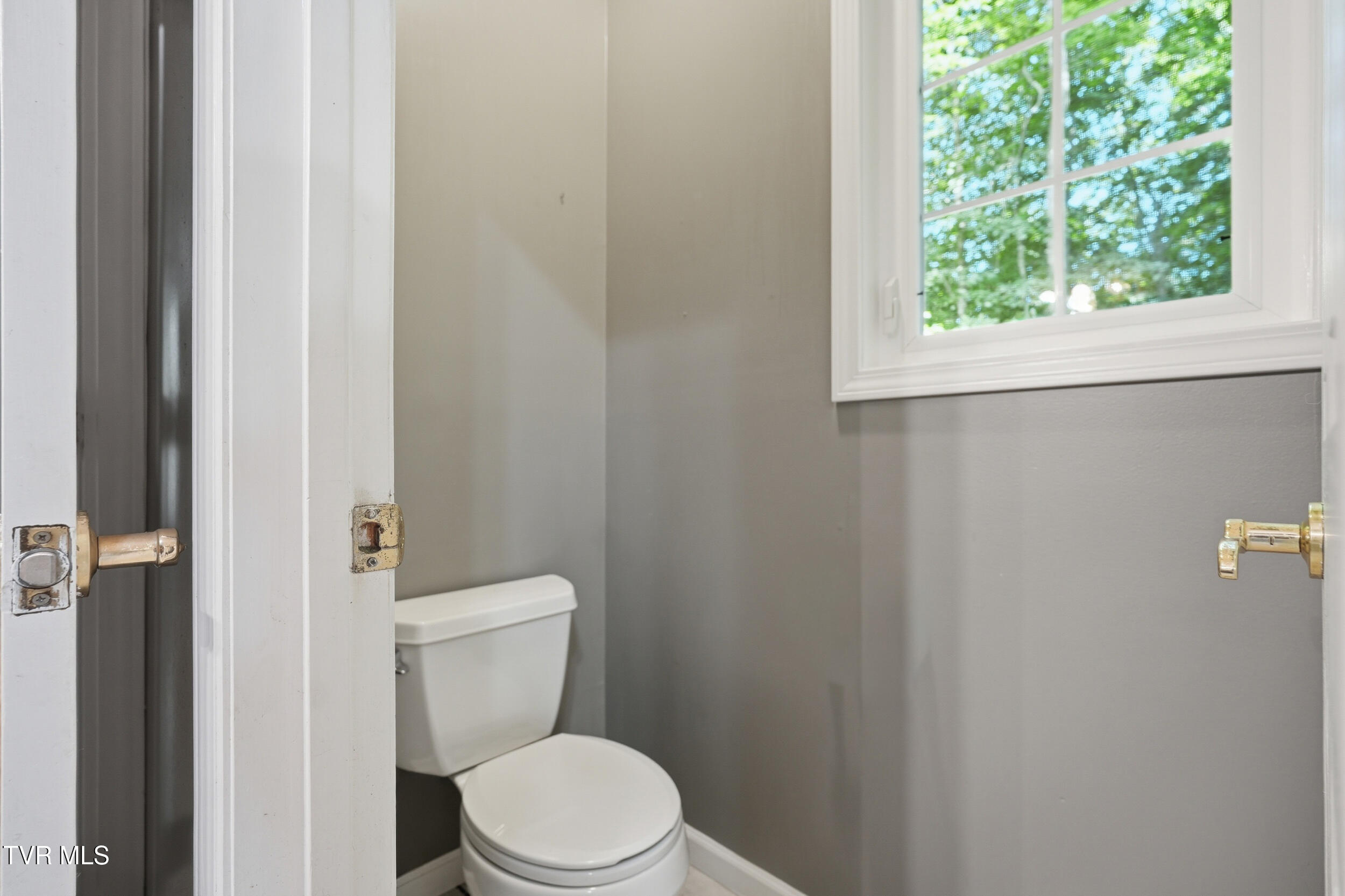 4714 Powell Valley Road Property Photo 20