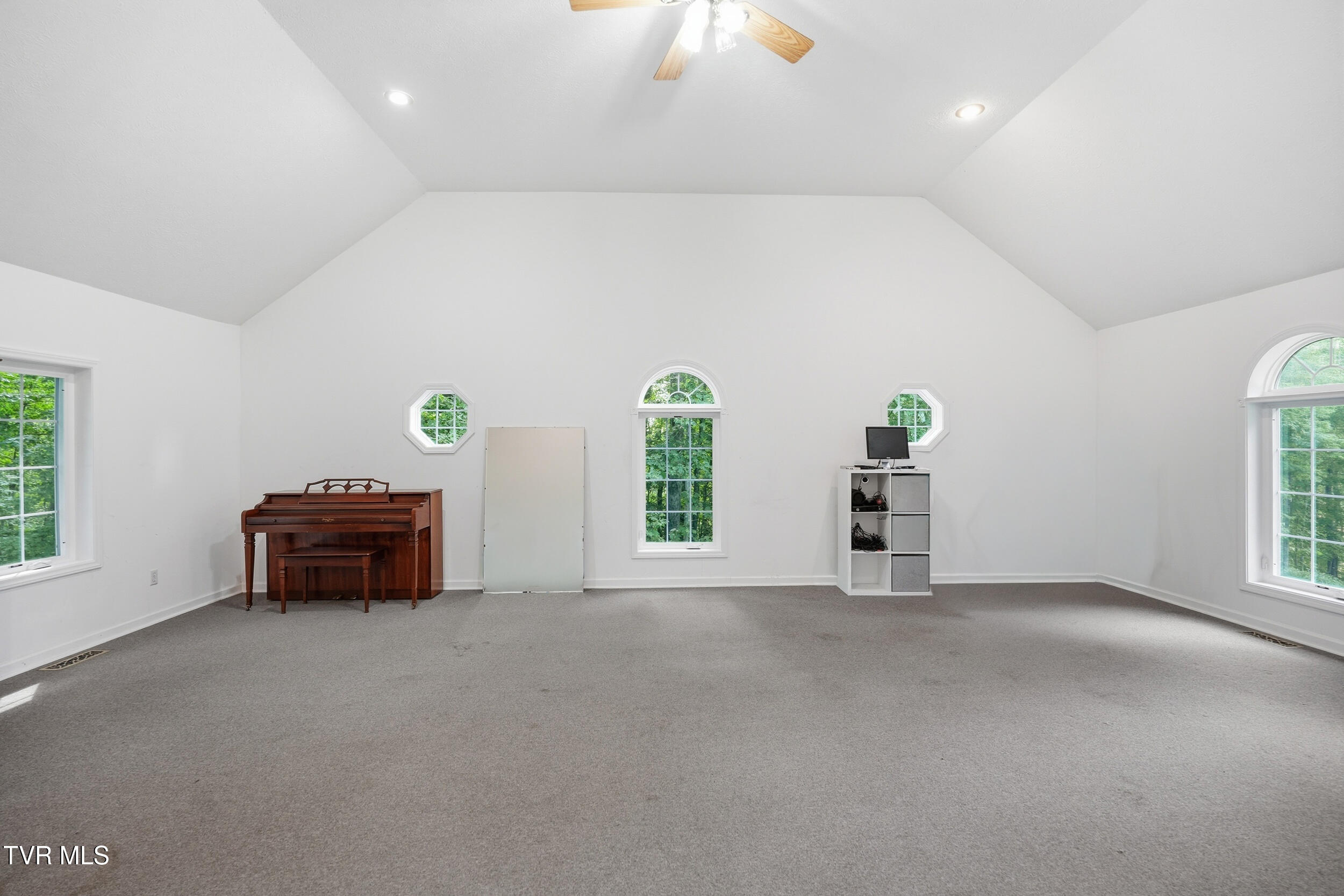 4714 Powell Valley Road Property Photo 35