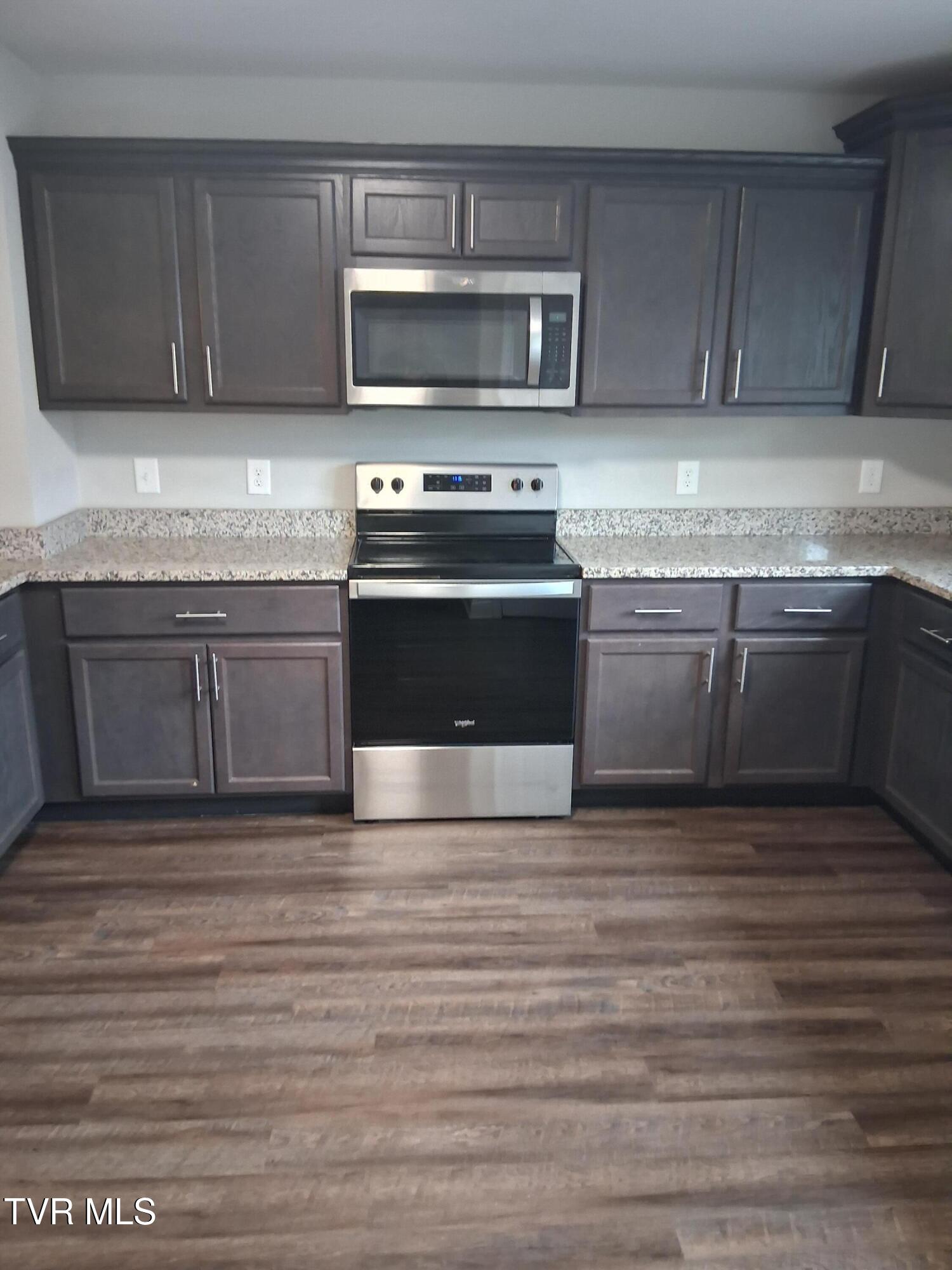 2802 West Walnut Street Unit 1 Property Photo 6