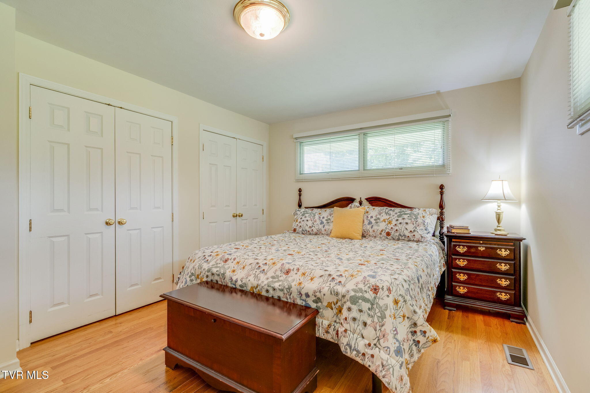 912 Spring Valley Drive Property Photo 12